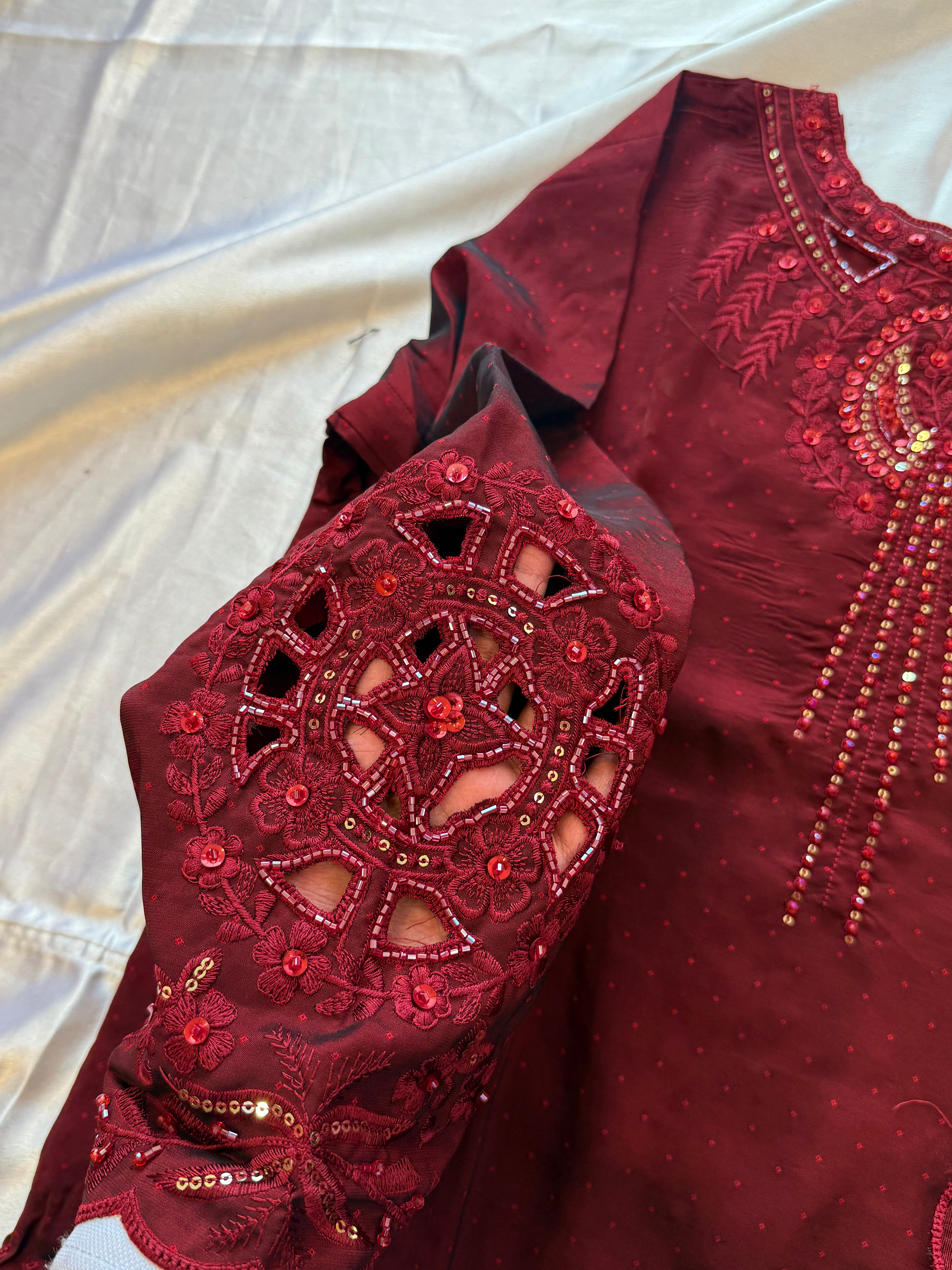 MAROON FARSHI SHALWAR READYMADE SUIT Q