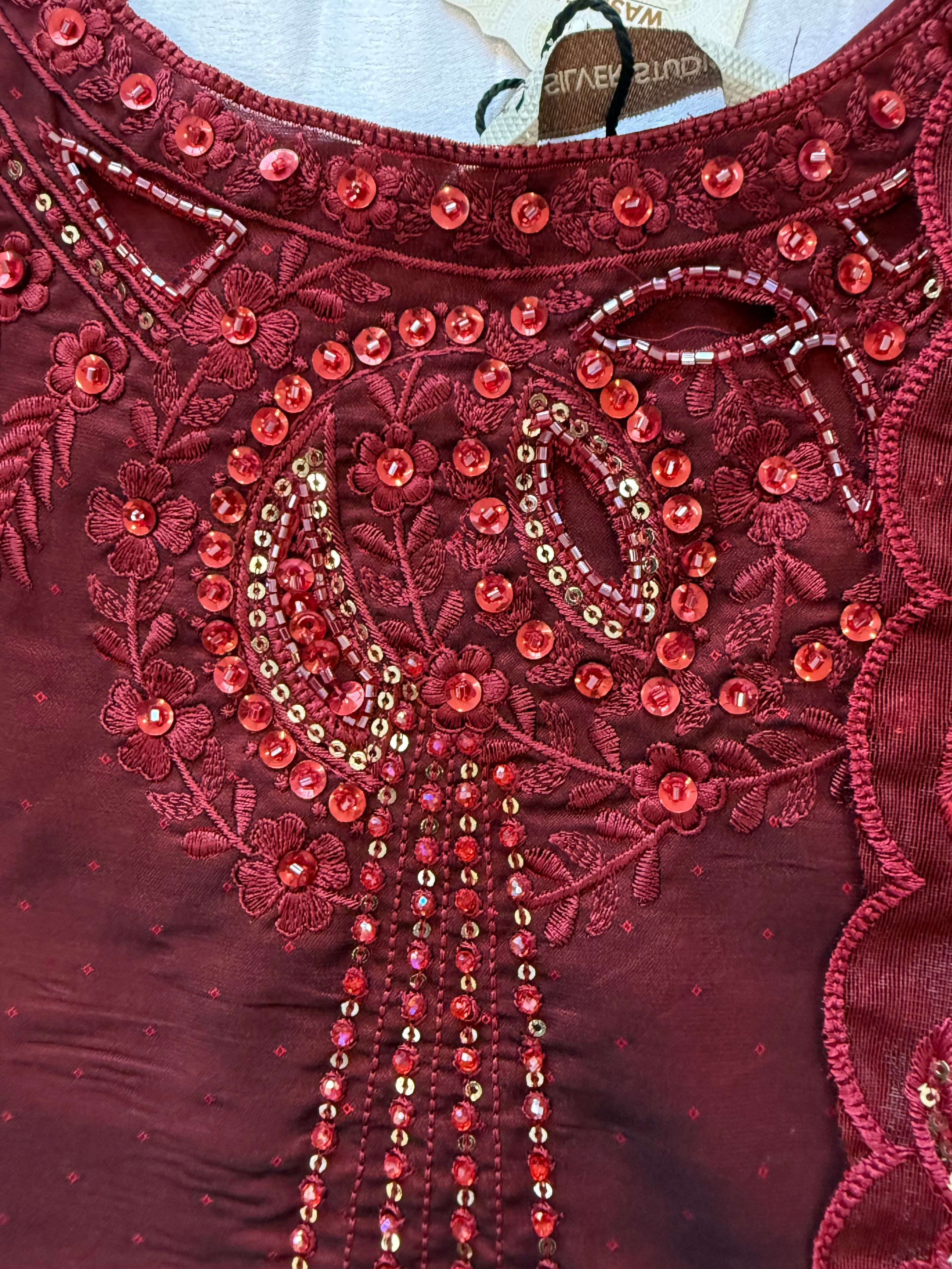 MAROON FARSHI SHALWAR READYMADE SUIT Q