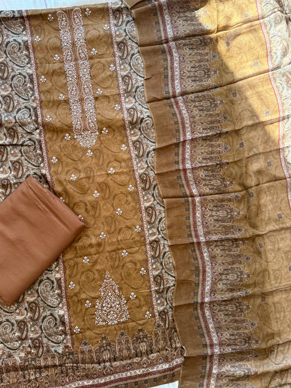 AARANYA 3 LAWN EMBROIDERY SUIT 1 R