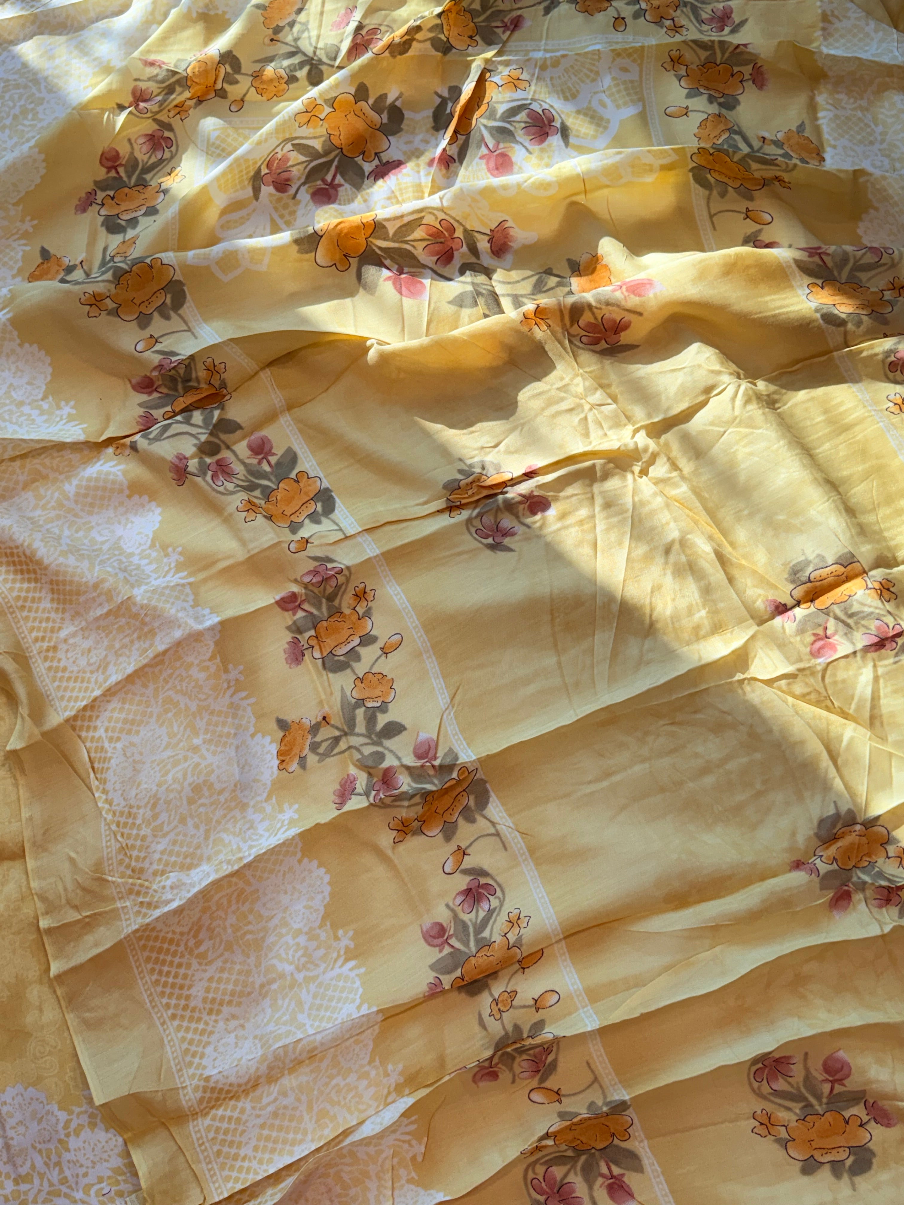 LILY LAWN READYMADE SUIT 3 Q