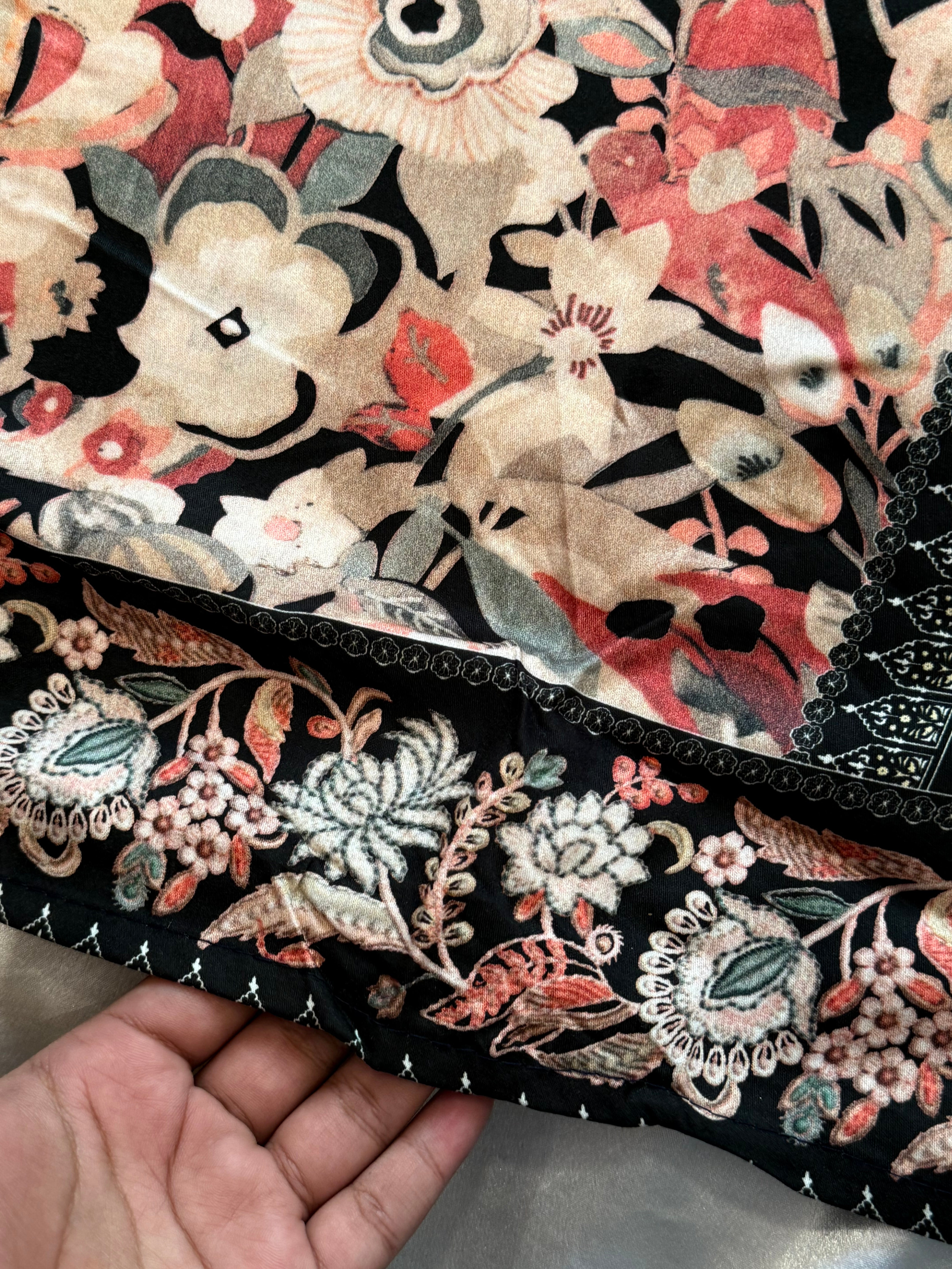 AARANYA LAWN EMBROIDERY SUIT 3Q