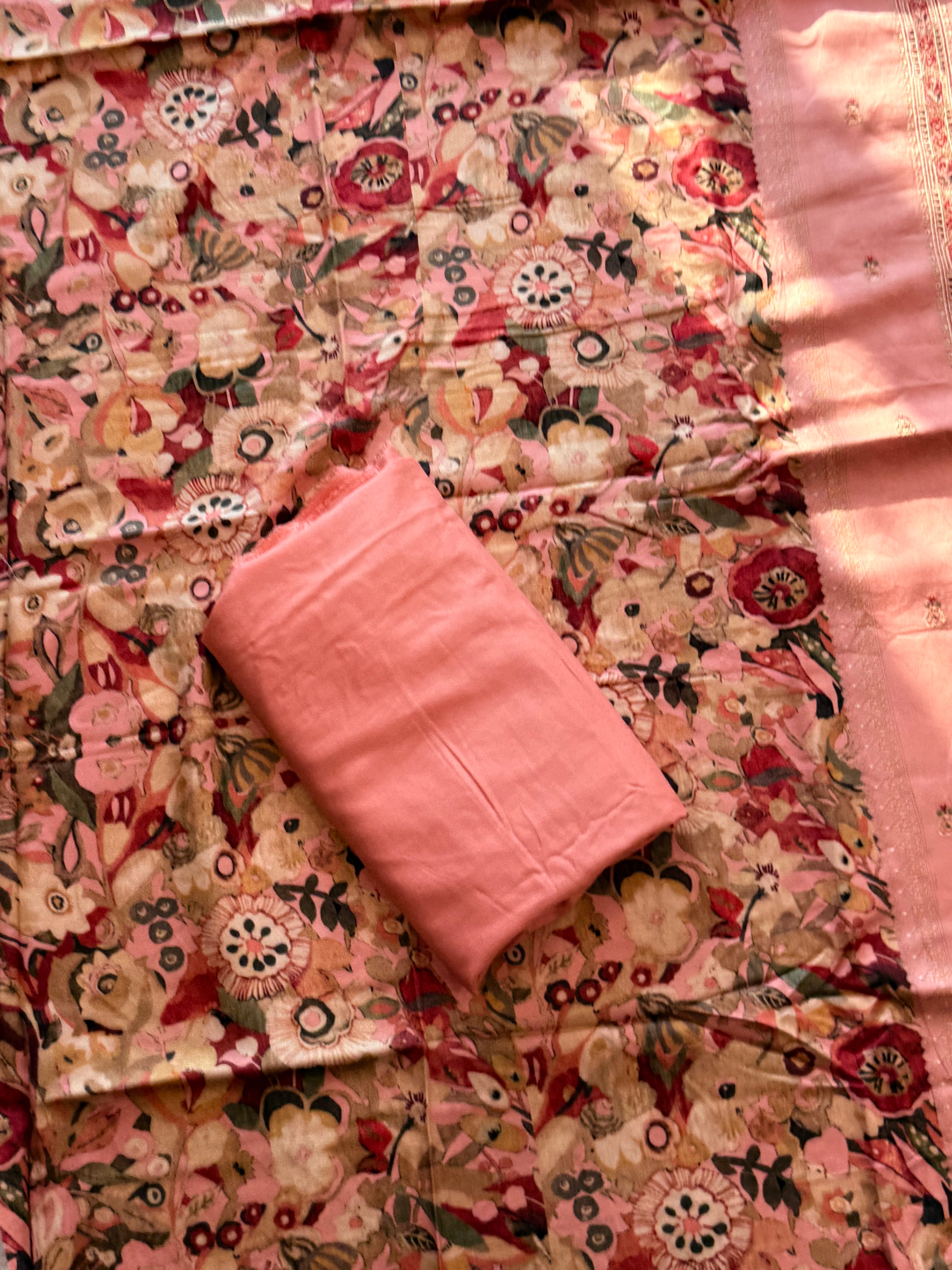 AARANYA LAWN EMBROIDERY SUIT 5 Q