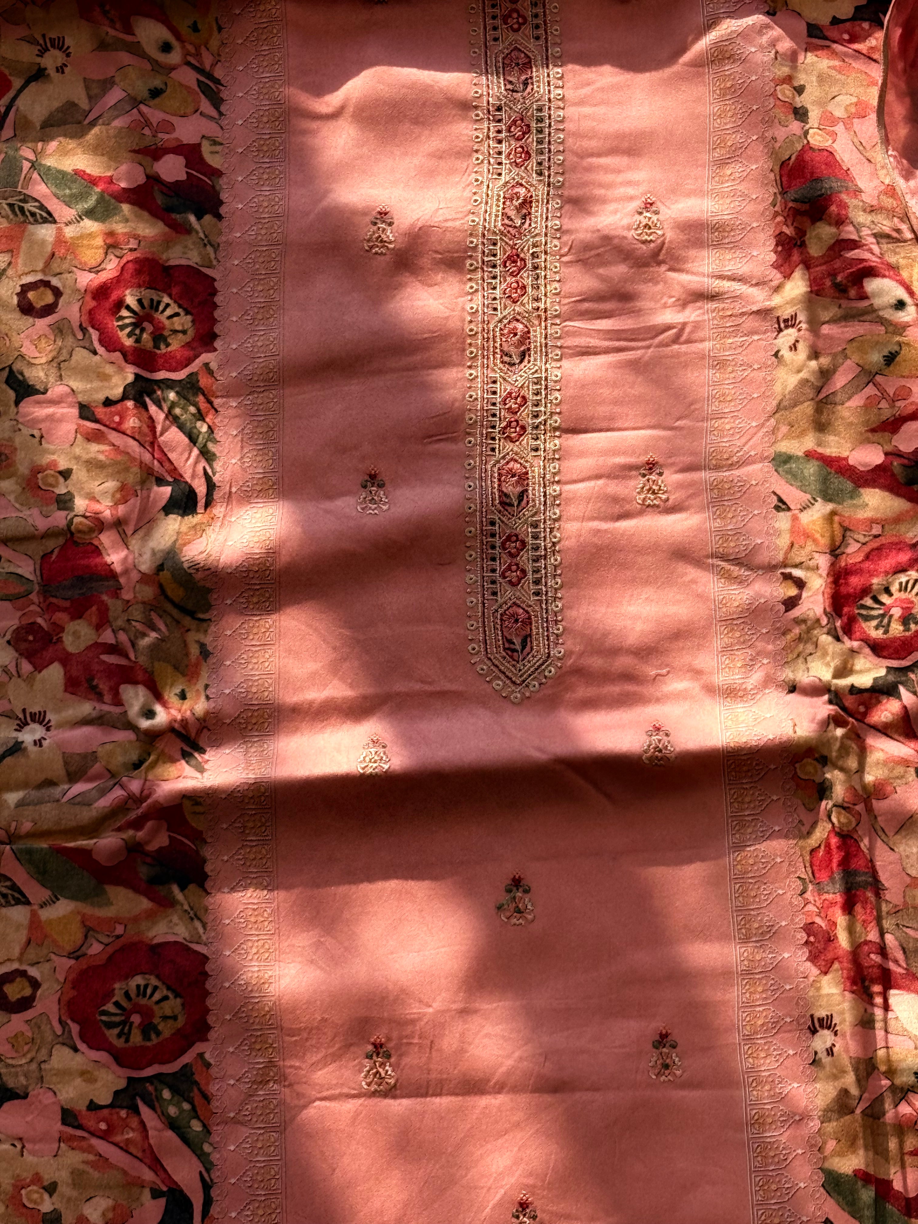 AARANYA LAWN EMBROIDERY SUIT 5 Q