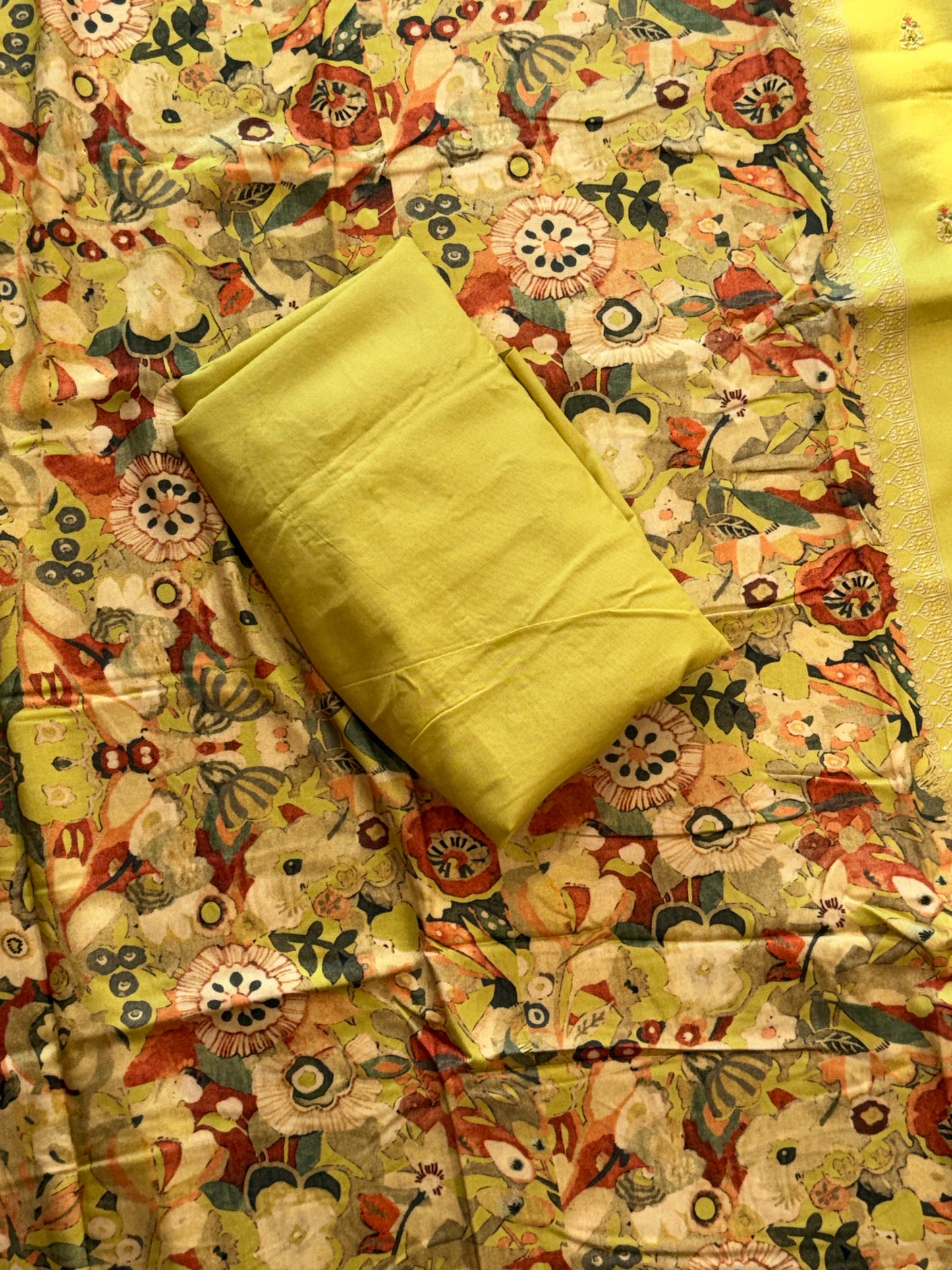 AARANYA LIME GREEN LAWN EMBROIDERY SUIT  Q