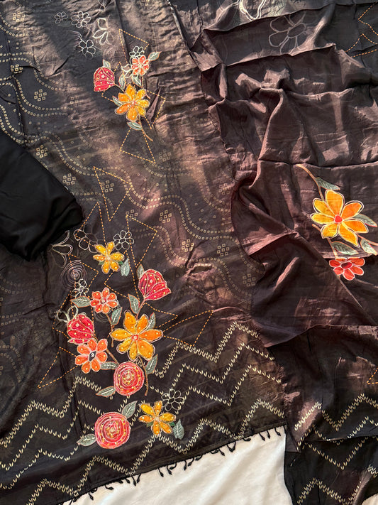 MUSLIN HAND EMBROIDERY SUIT 283