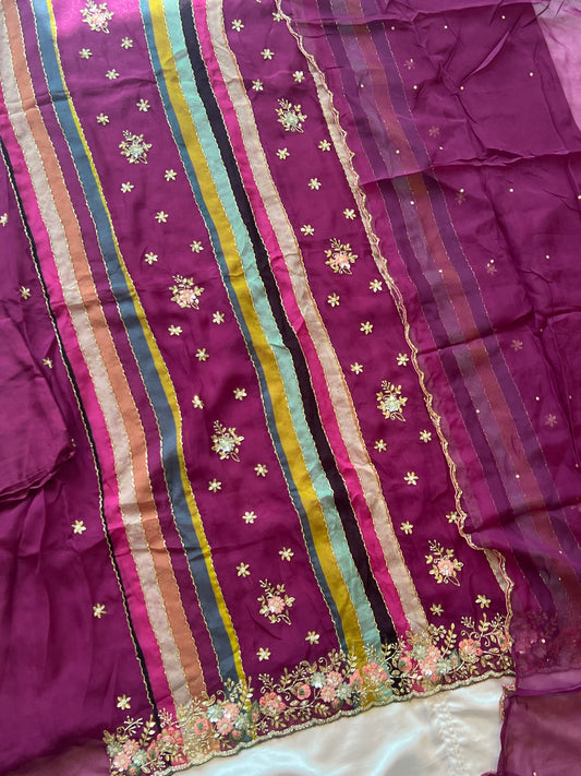 ZARQASH HAND EMBROIDERY SUIT 8