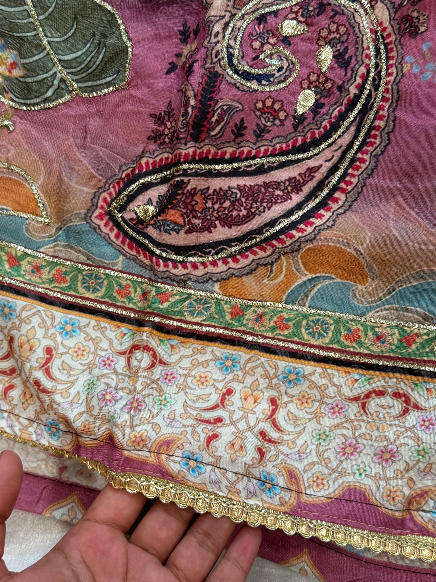 MUSLIN HAND EMBROIDERY SUIT 282 Q