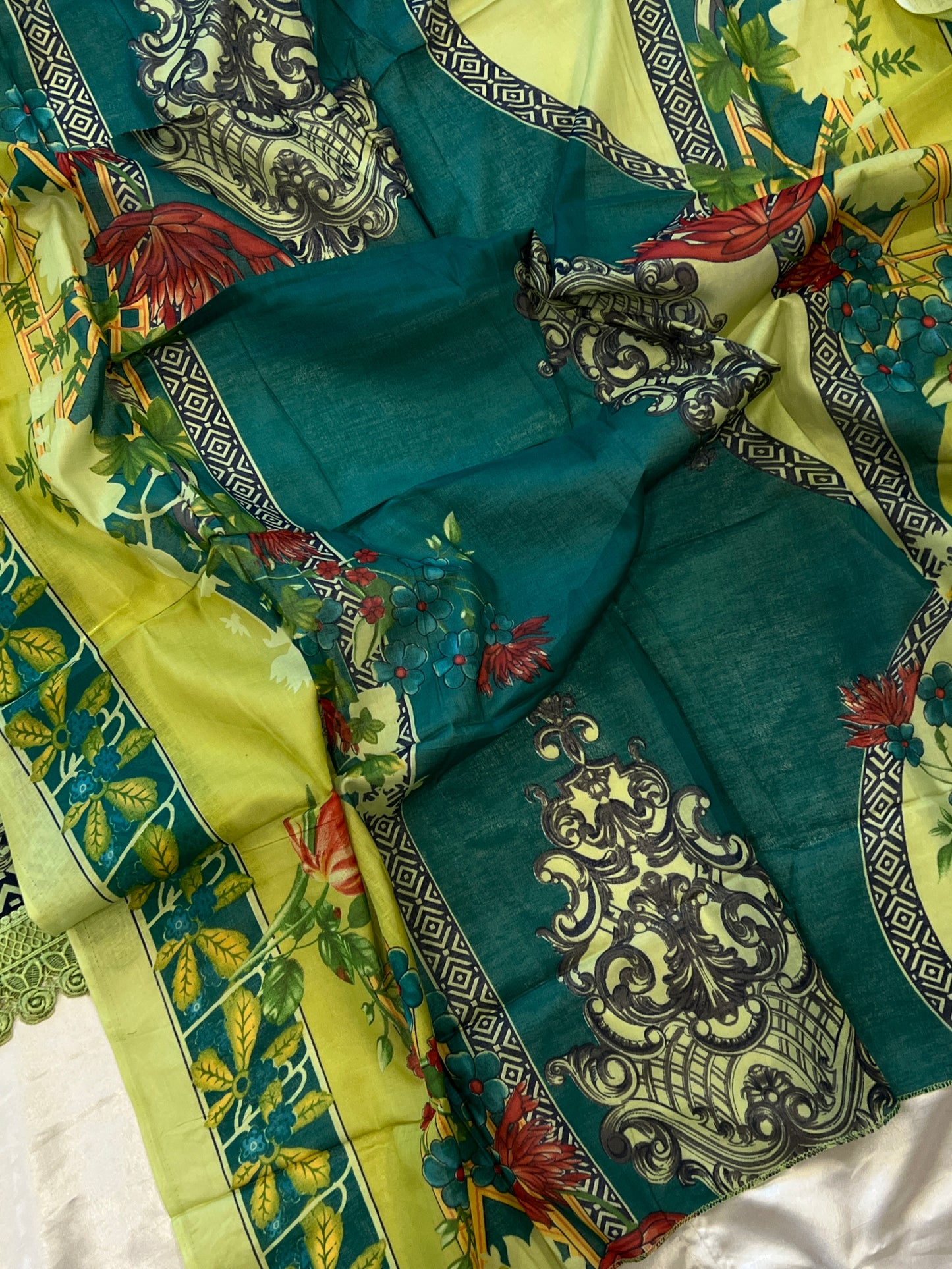 NOORI COTTON PATCH SUIT 5