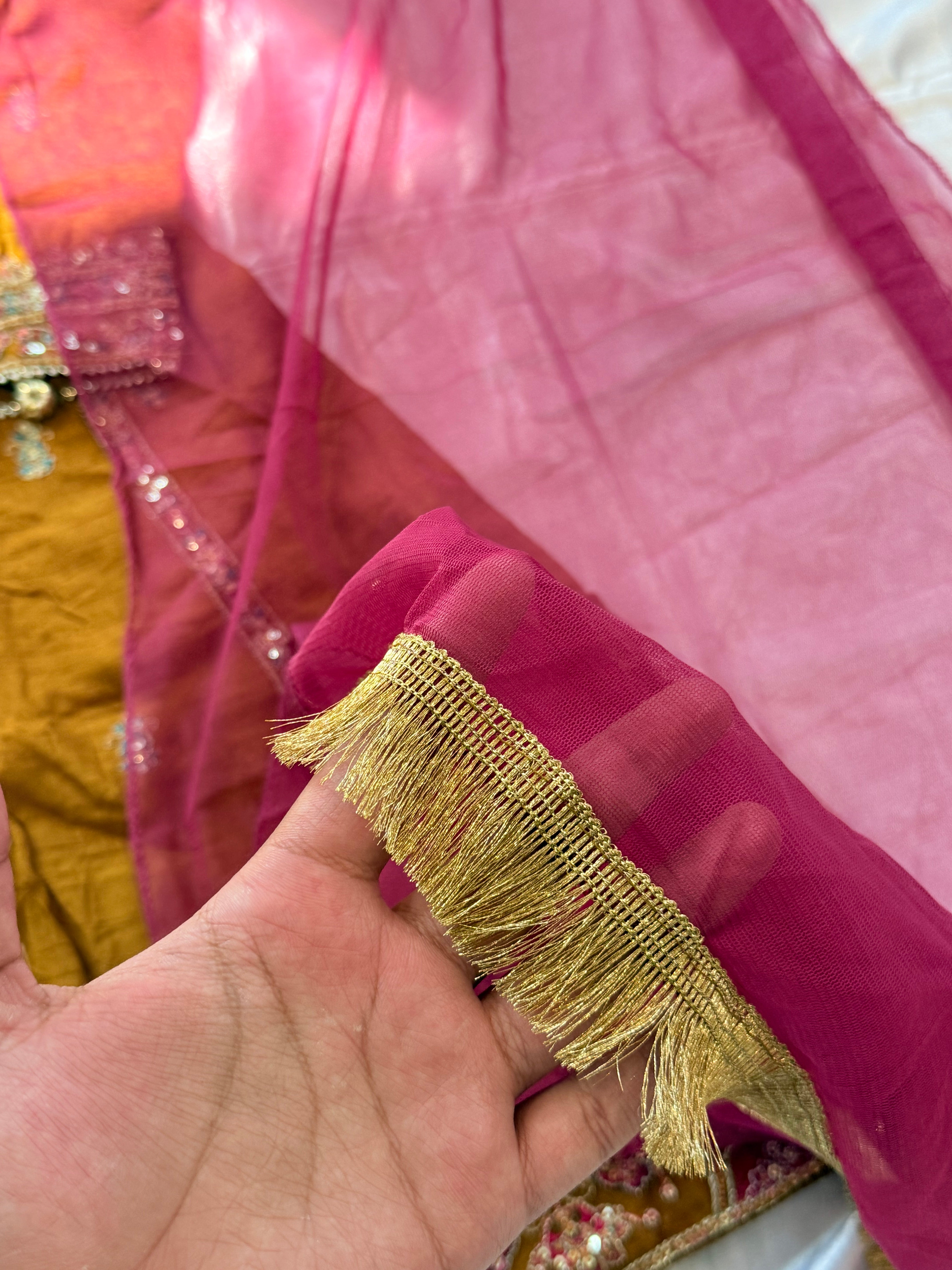 PARI KIDS COLLECTION