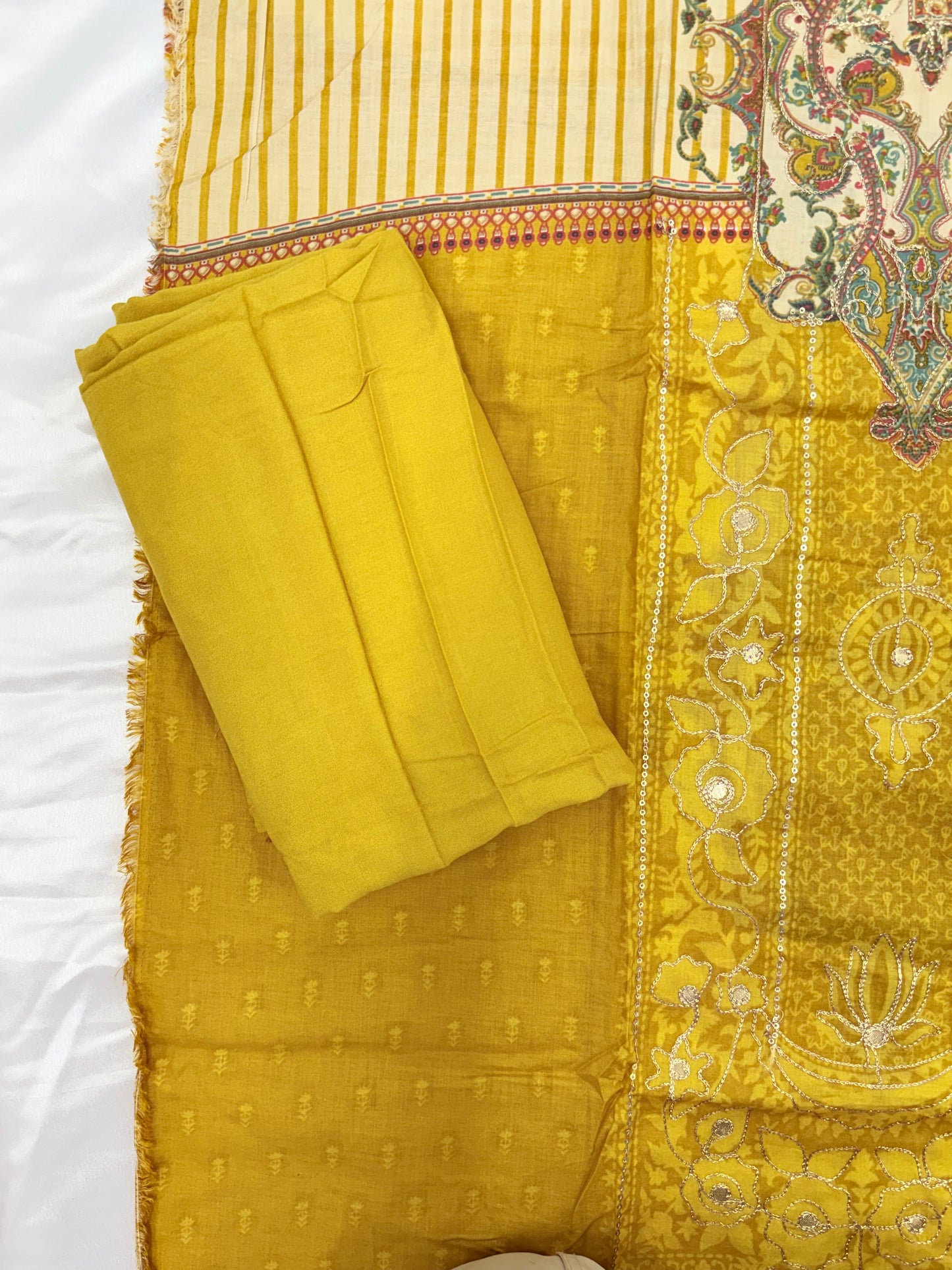 AHANA EMBROIDERY SUIT 2 Q