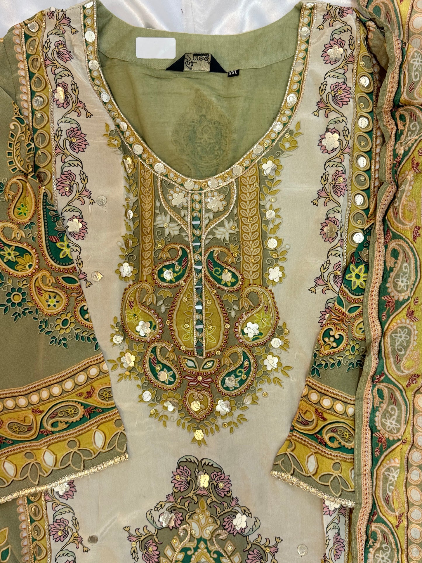 RAHI CREPE READYMADE SUIT Q