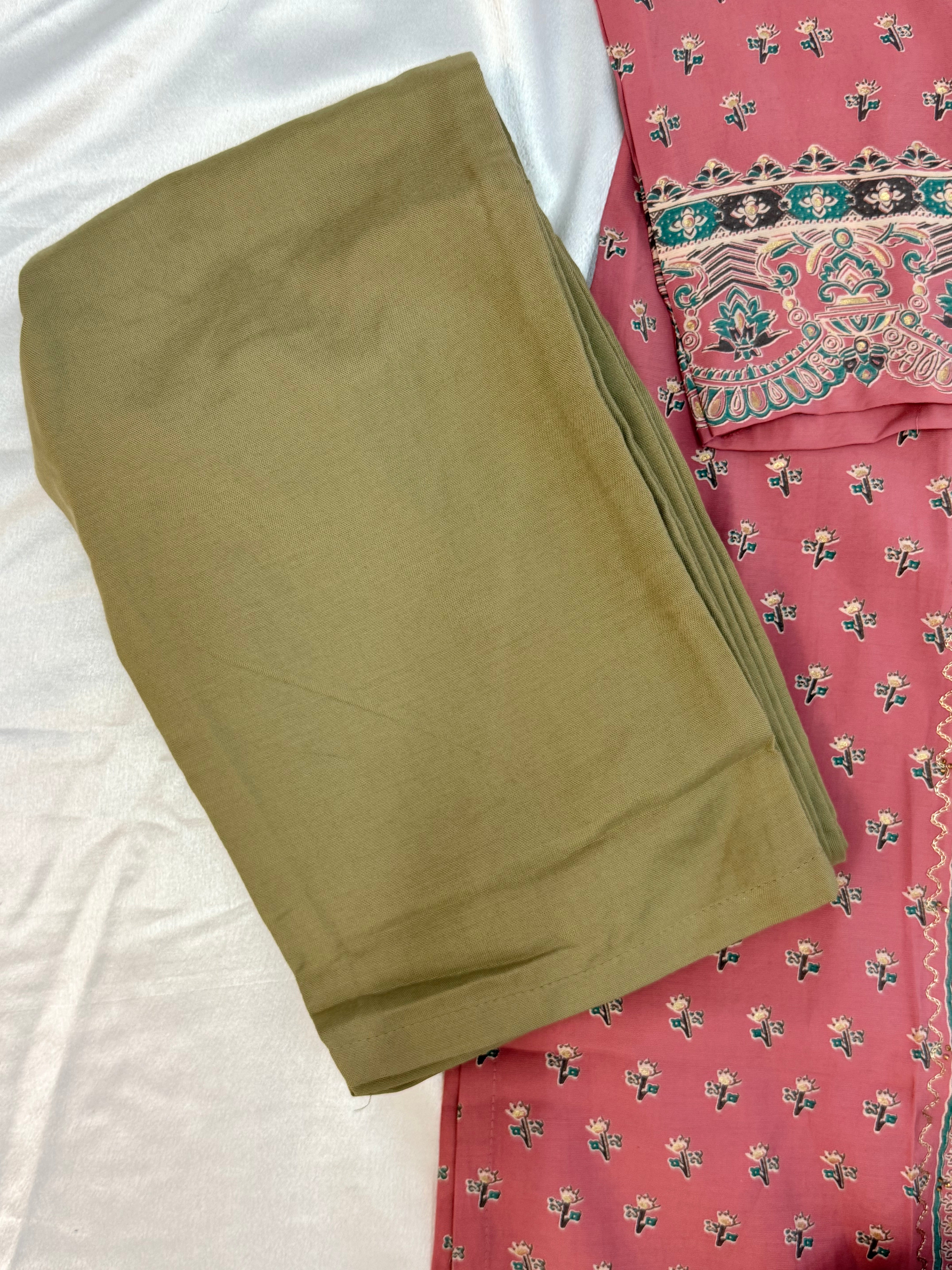 MUSLIN READYMADE SUIT 4 Q