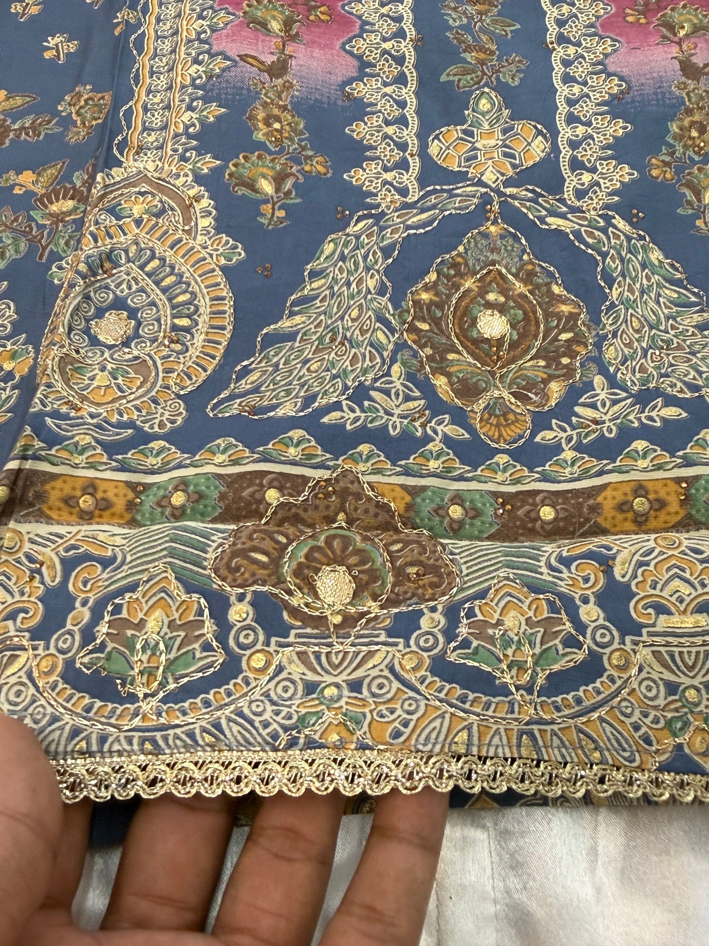 MUSLIN READYMADE SUIT 3 Q