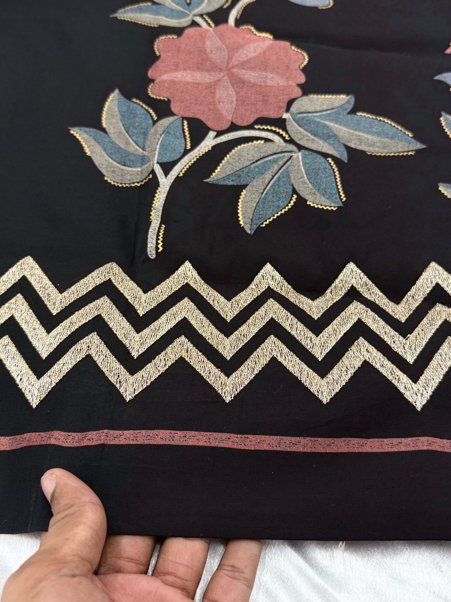 BLACK MUMTAZ MUSLIN EMBROIDERY SUIT Q