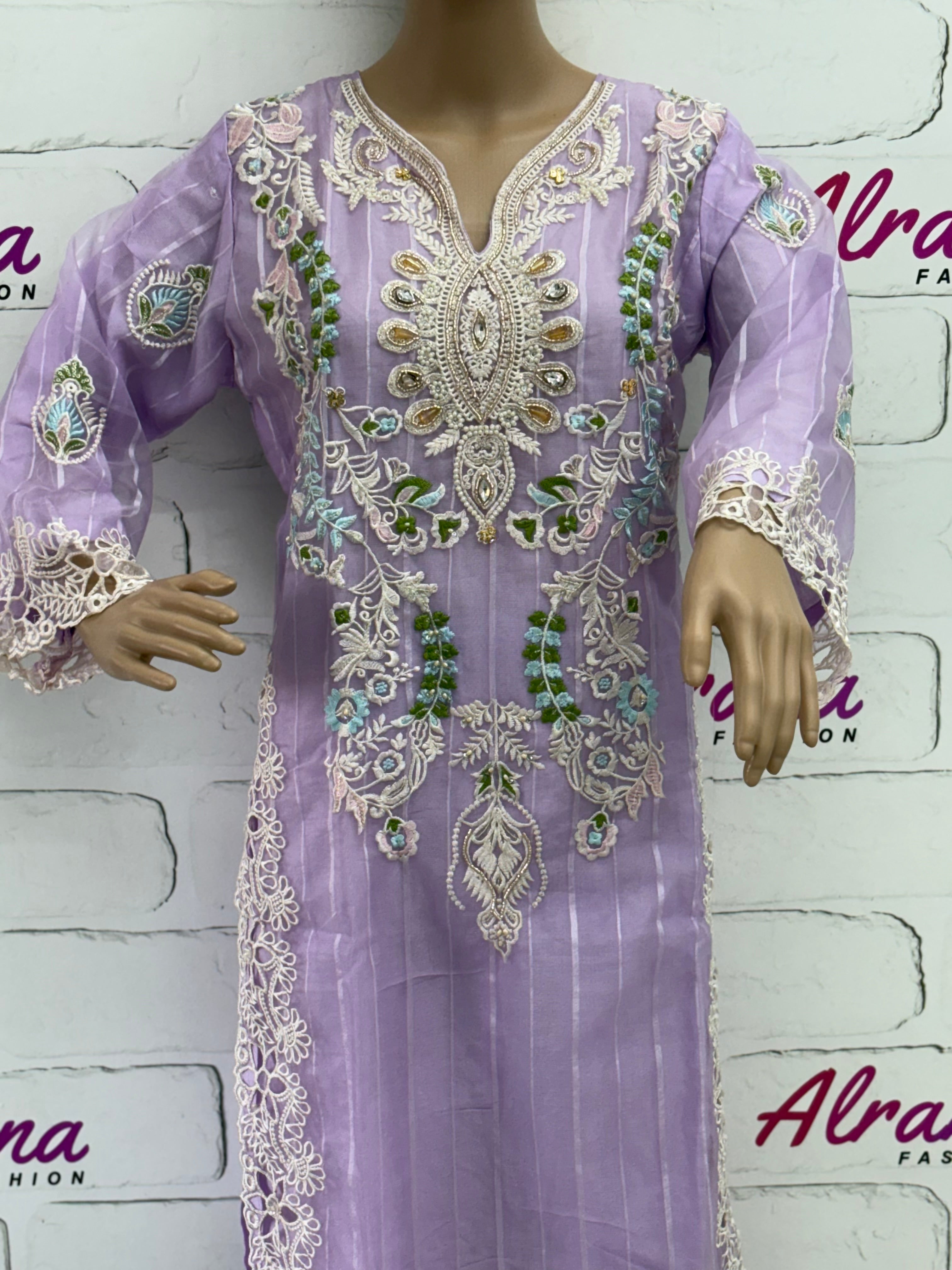 RUHI ORGANZA READYMADE SUIT Q