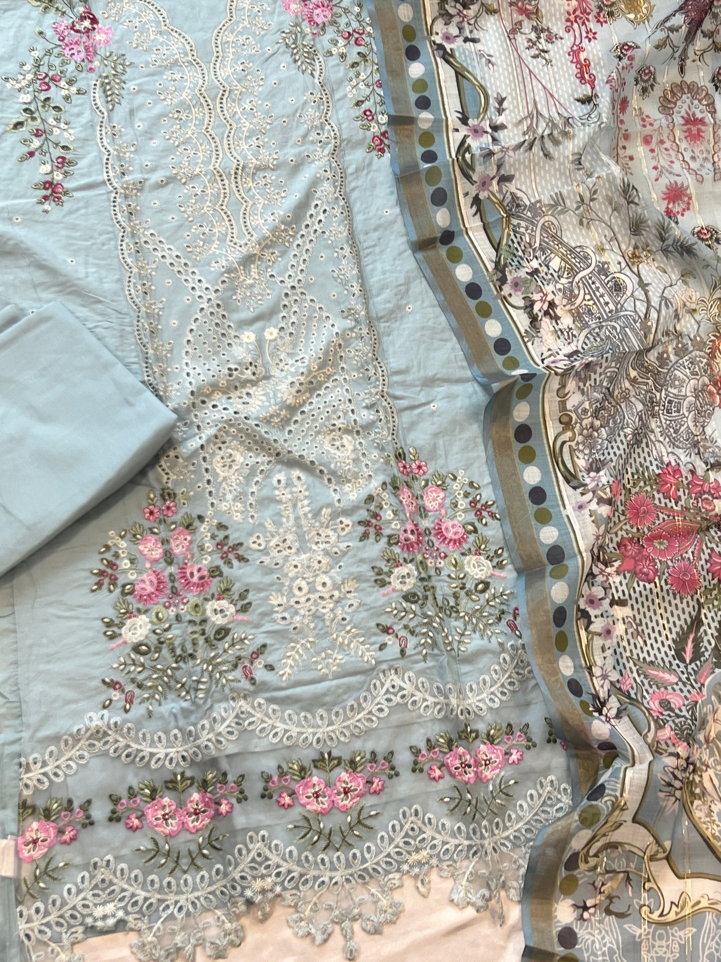 HANIA LAWN COTTON EMBROIDERY SUIT