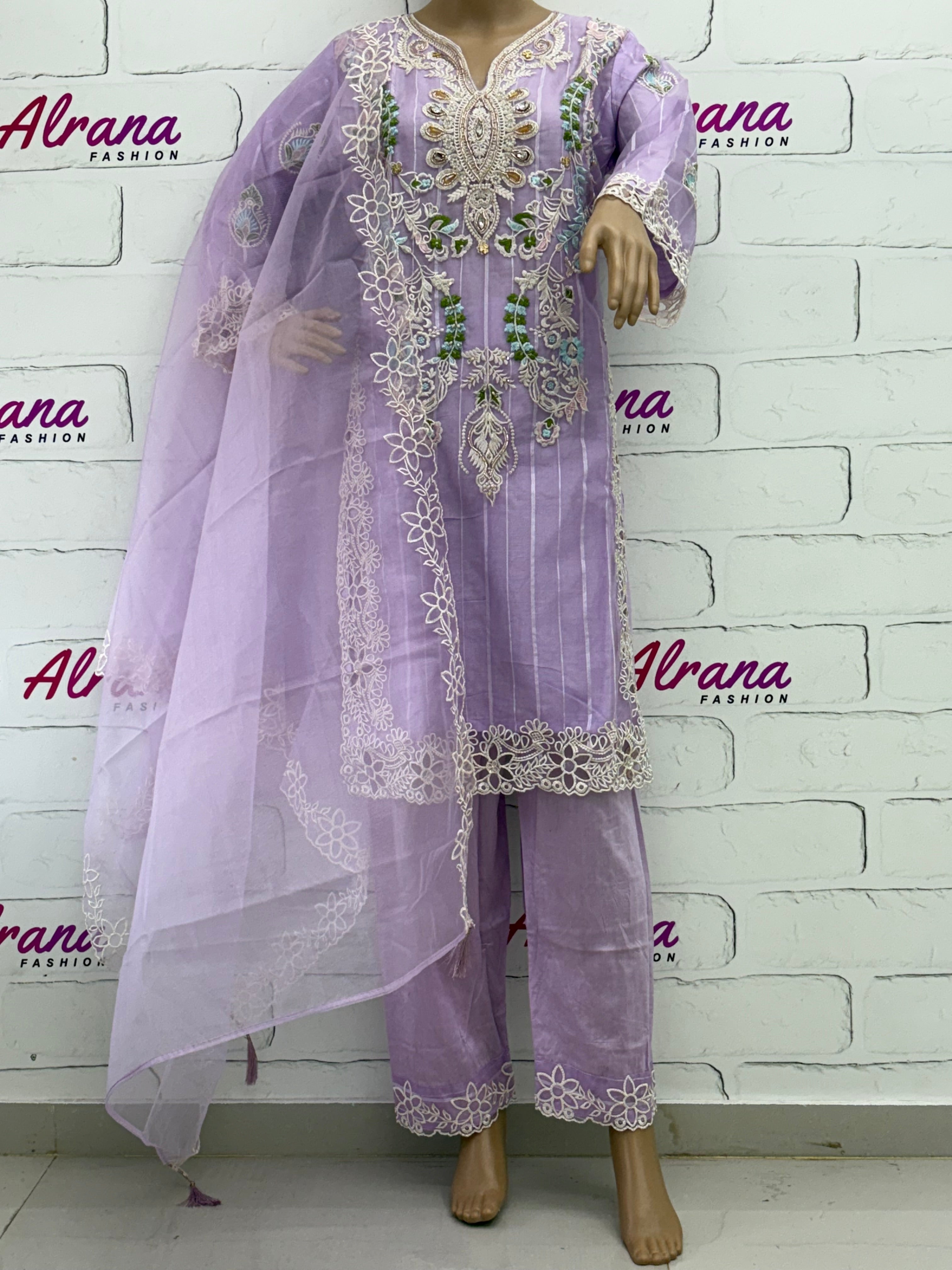 RUHI ORGANZA READYMADE SUIT Q