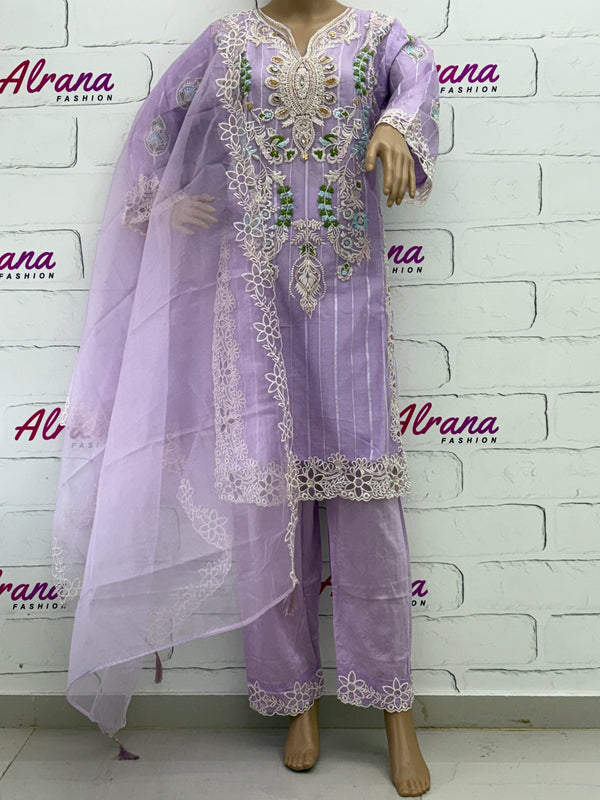 RUHI ORGANZA READYMADE SUIT Q