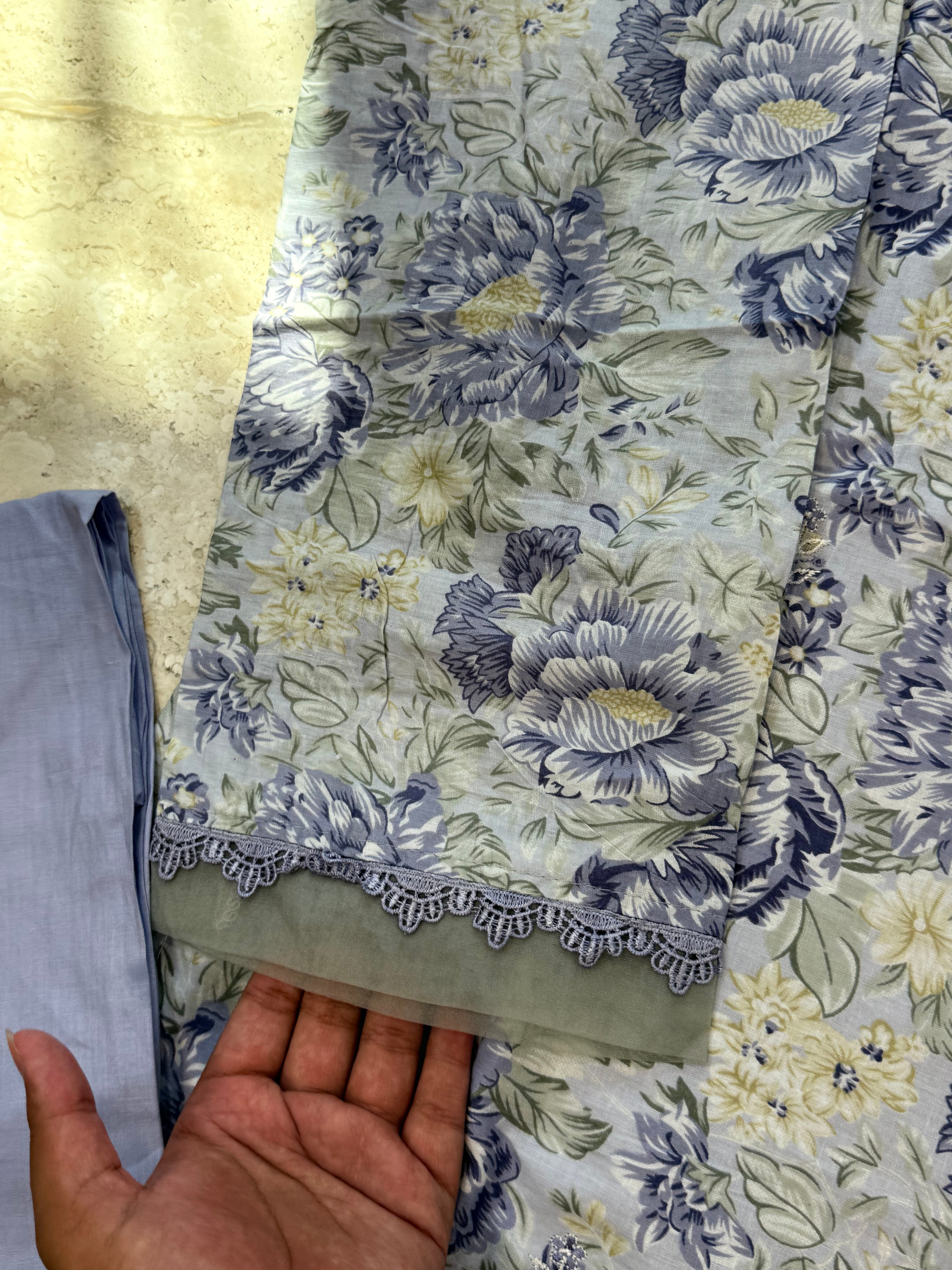 AQEEQ LAWN READYMADE SUIT 4 Q