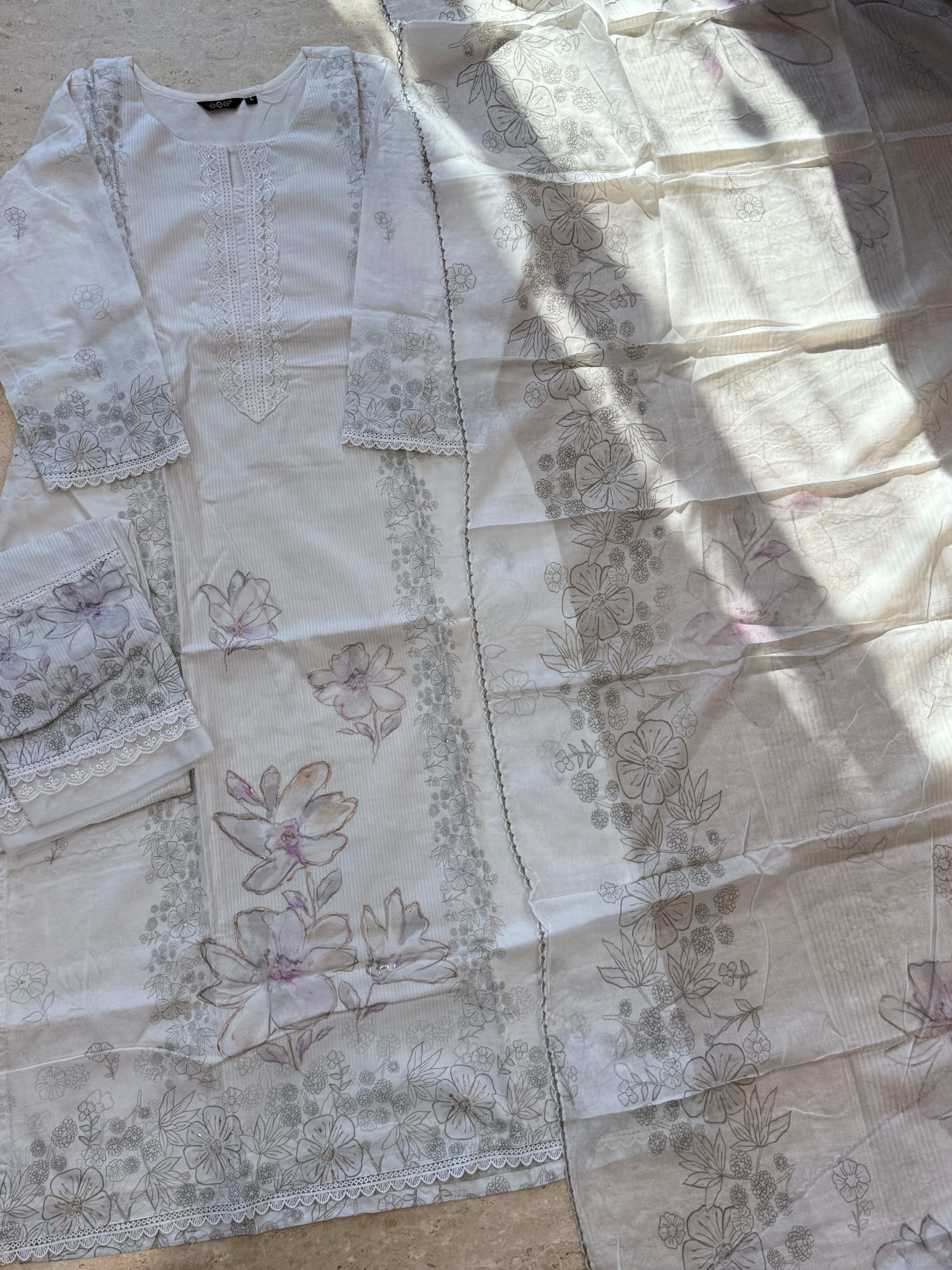 SAFIRAN LAWN READYMADE SUIT