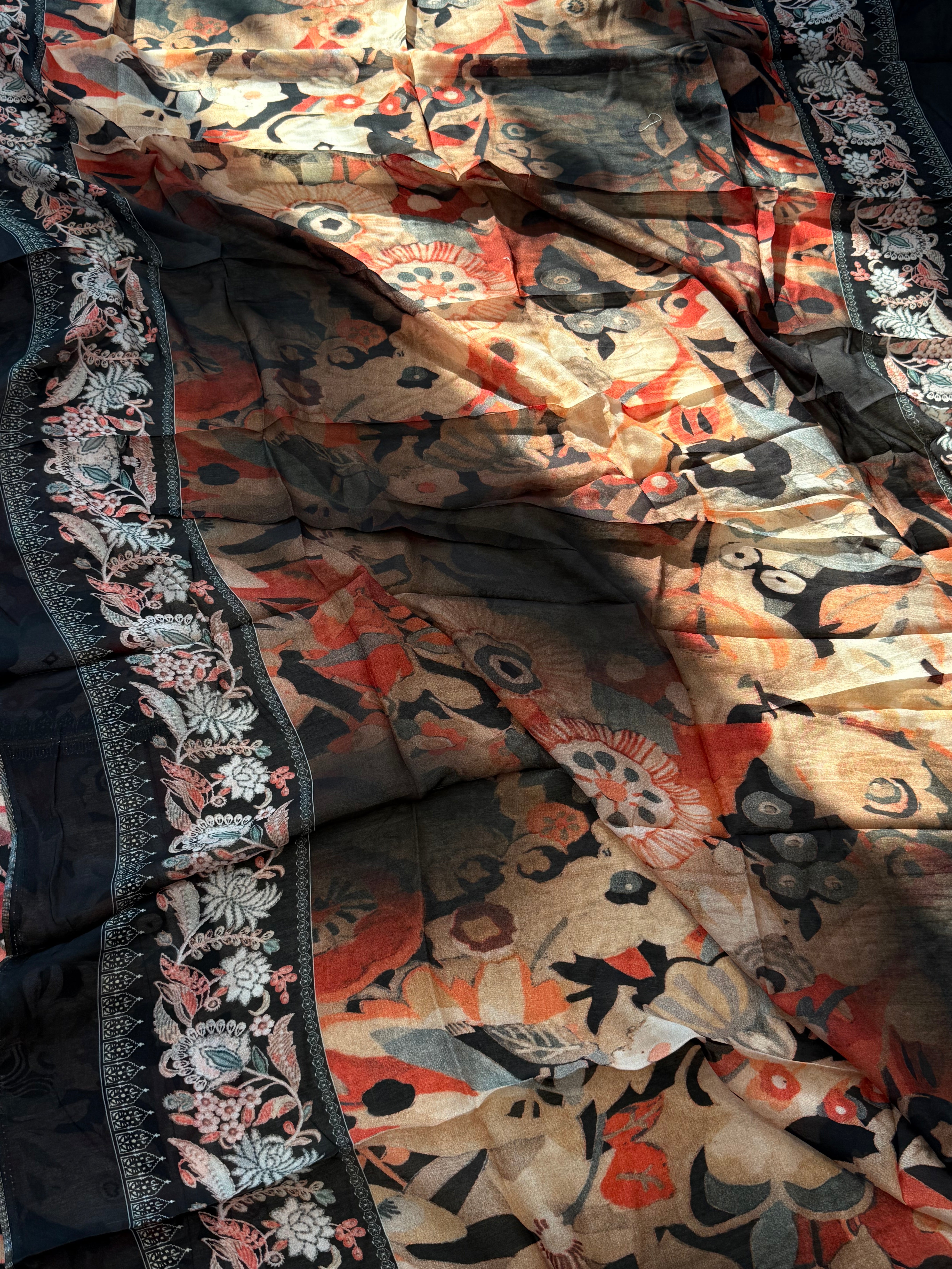 AARANYA 1 LAWN READYMADE SUIT 2 Q