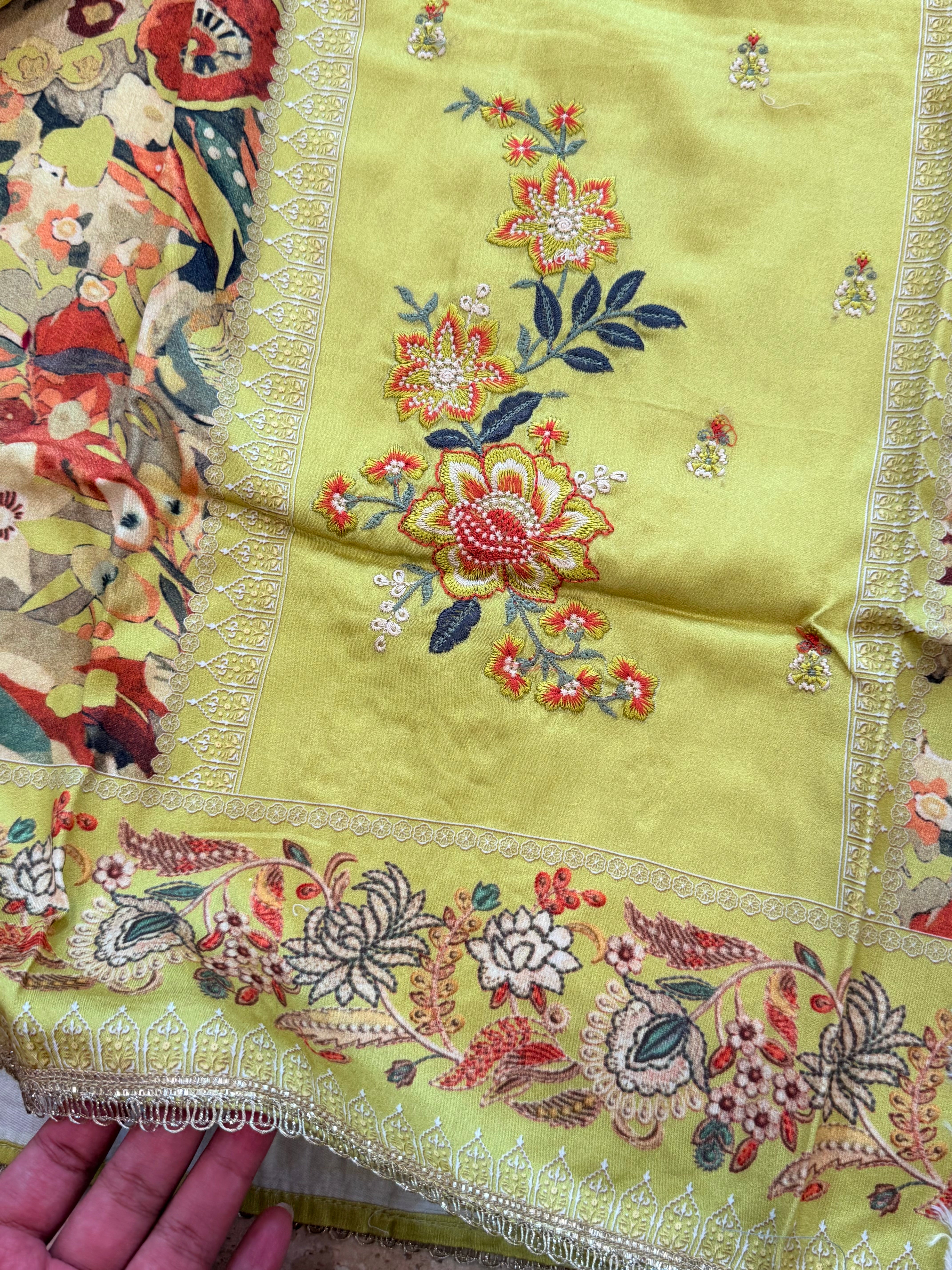 AARANYA 1 LAWN READYMADE SUIT 3Q