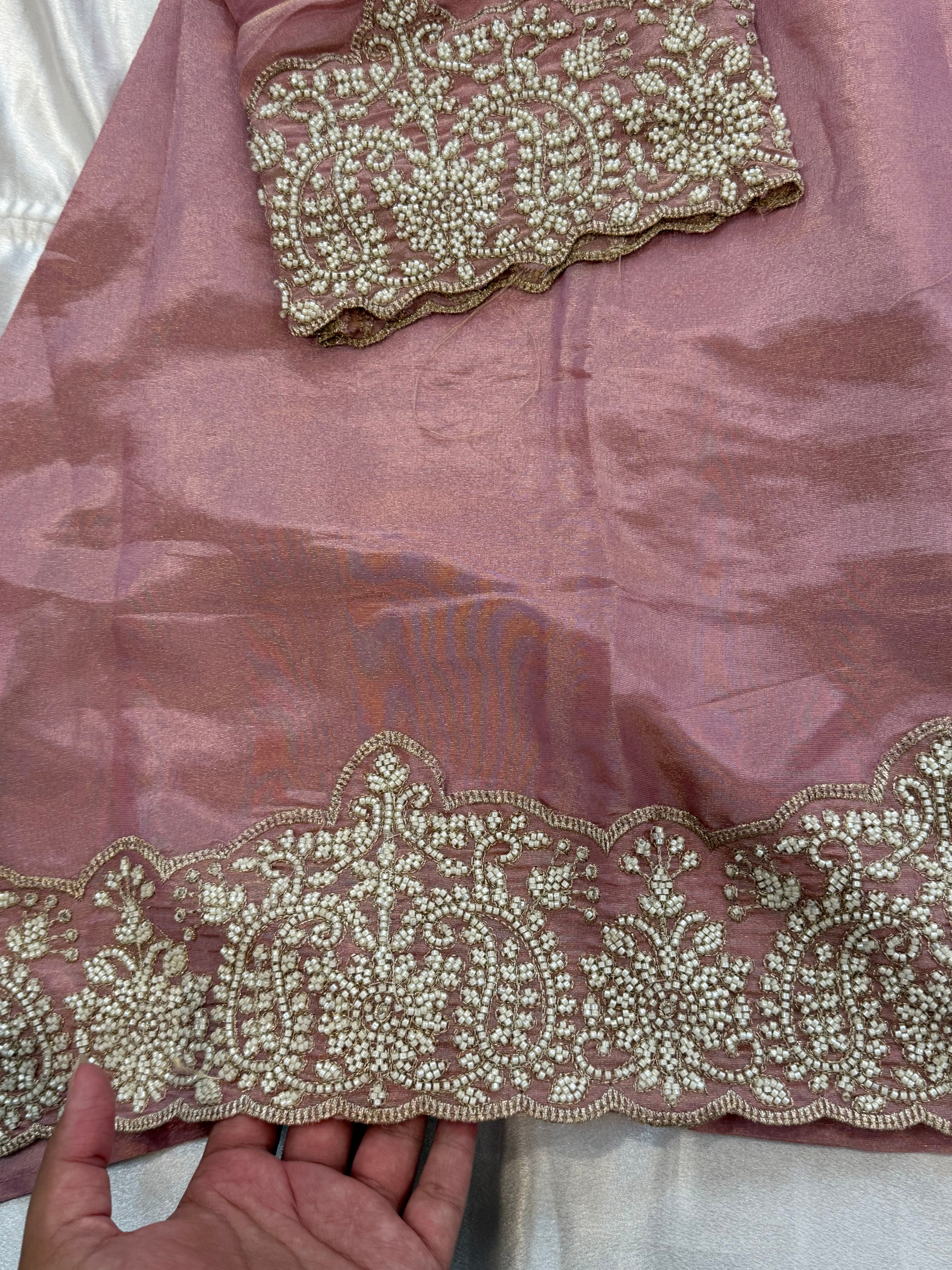 AFRIN FARSHI HANDWORK SUIT