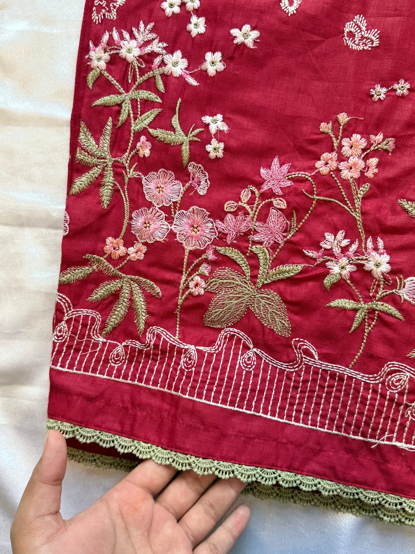 HANIA RED READYMADE SUIT Q