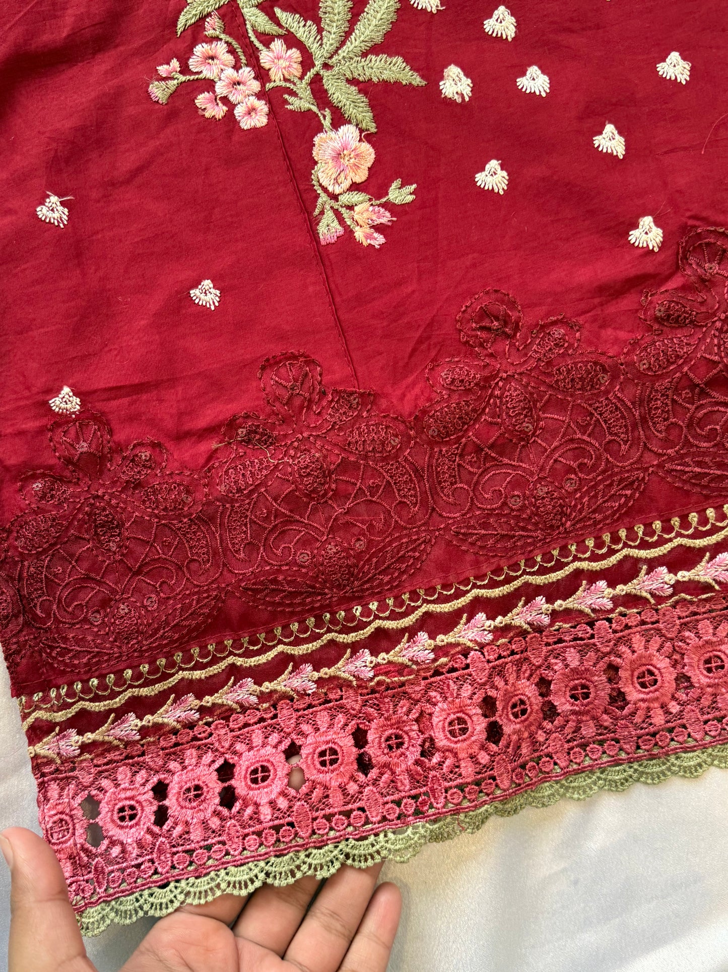 HANIA RED READYMADE SUIT Q