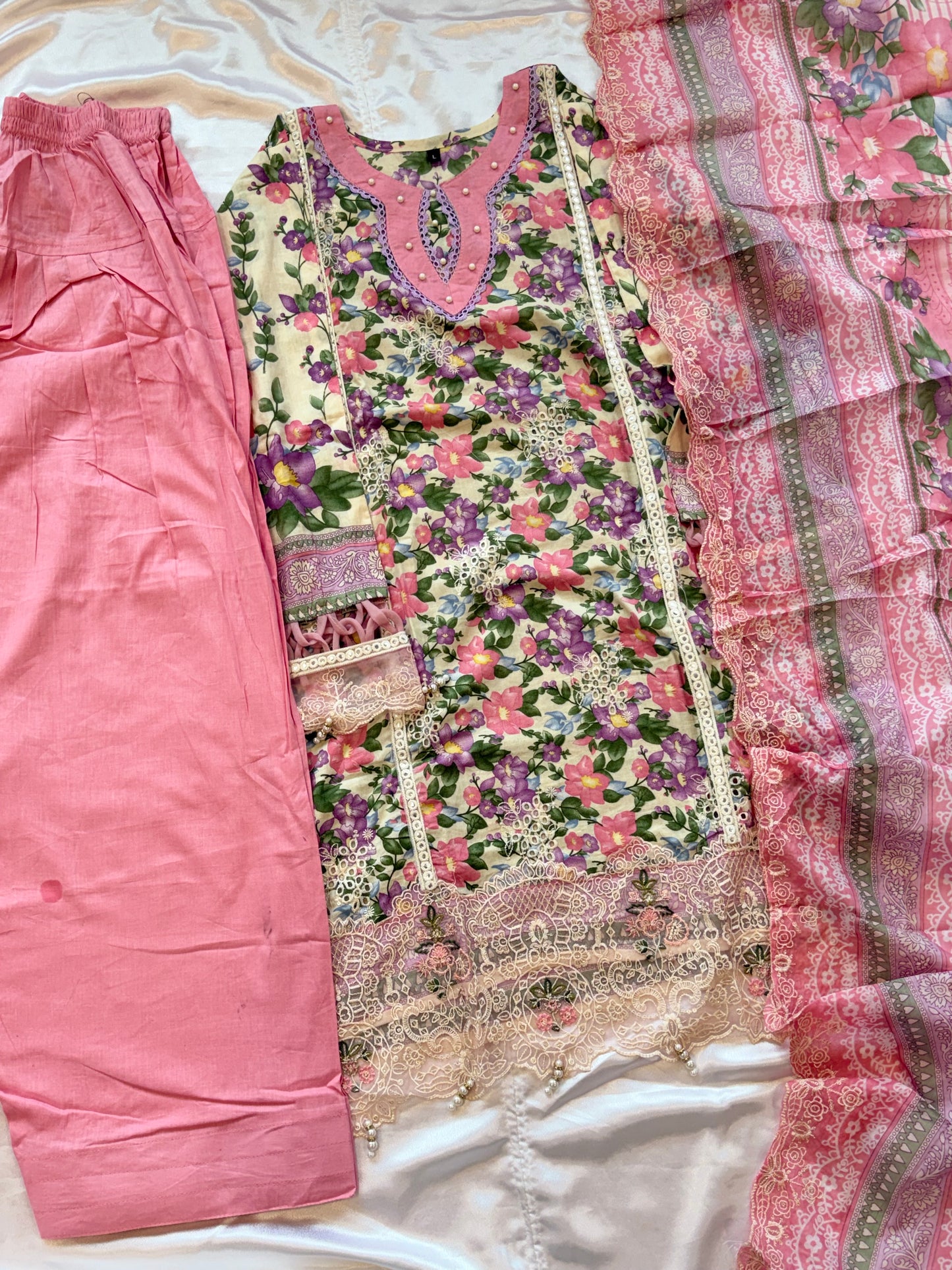 FIZA FARSHI SHALWAR SUIT 1 Q