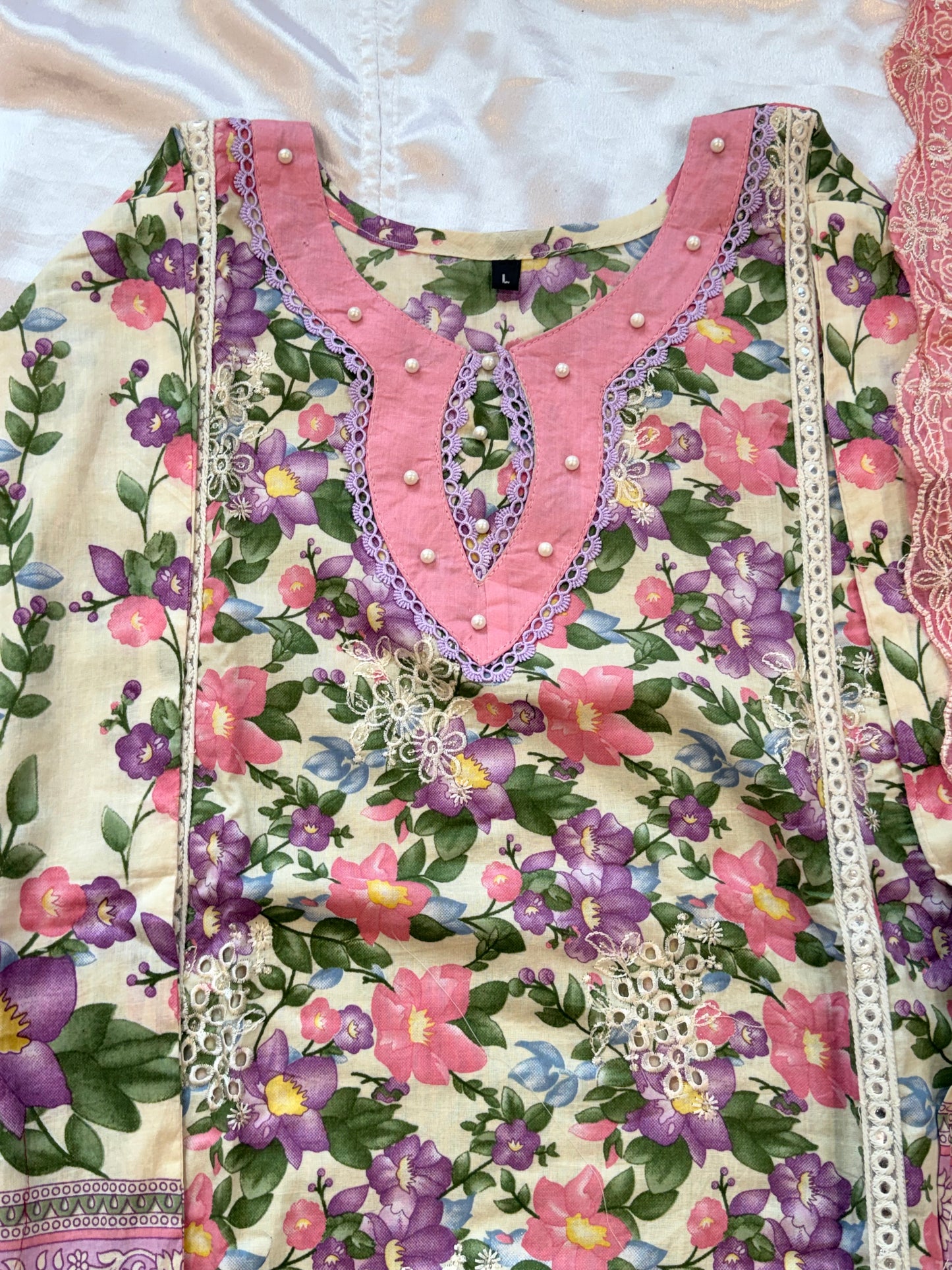 FIZA FARSHI SHALWAR SUIT 1 Q