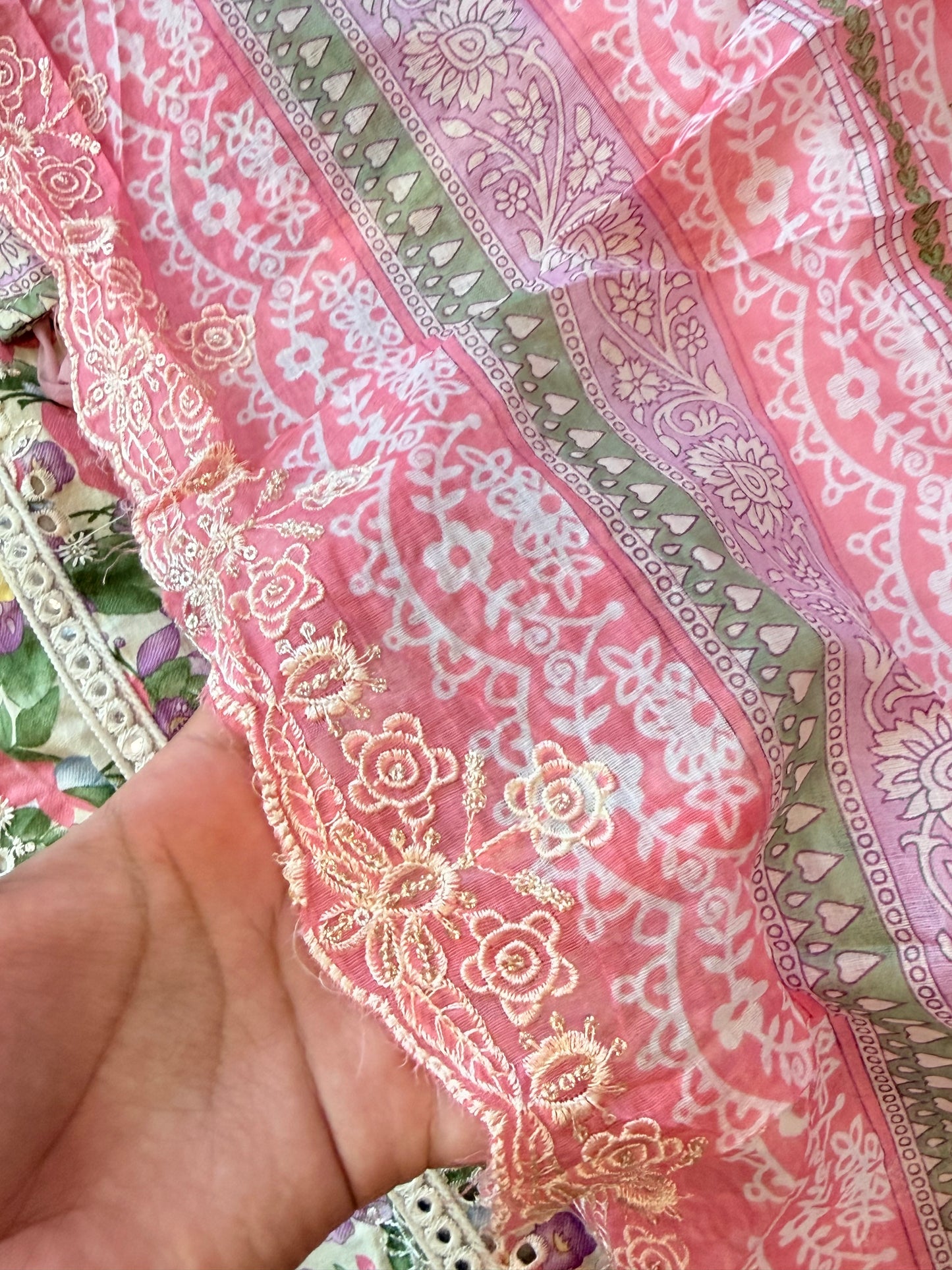 FIZA FARSHI SHALWAR SUIT 1 Q