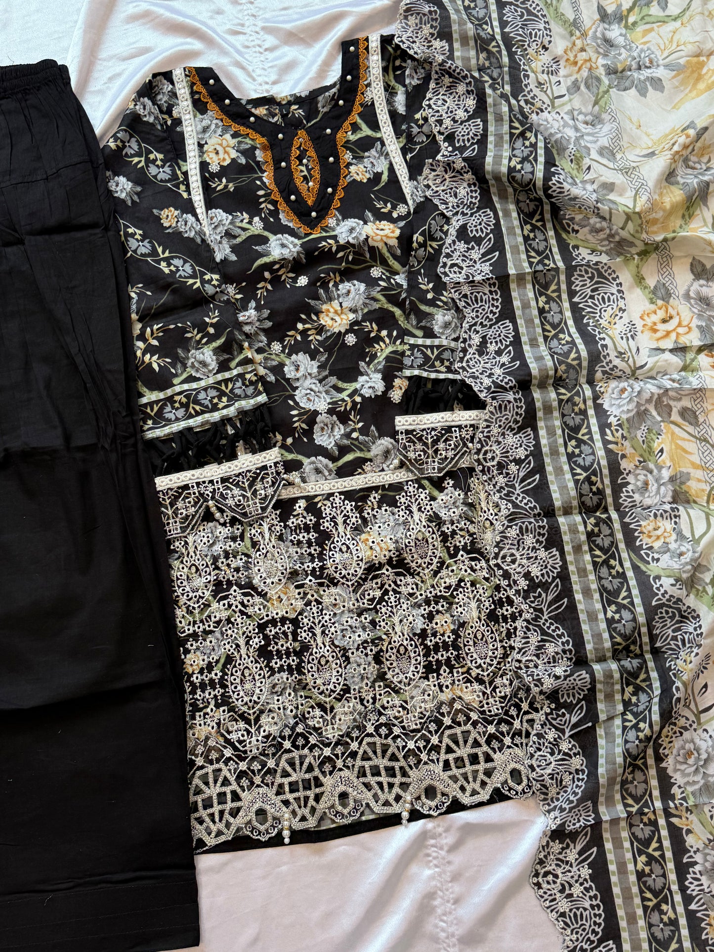 FIZA BLACK FARSHI SHALWAR SUIT 4 Q