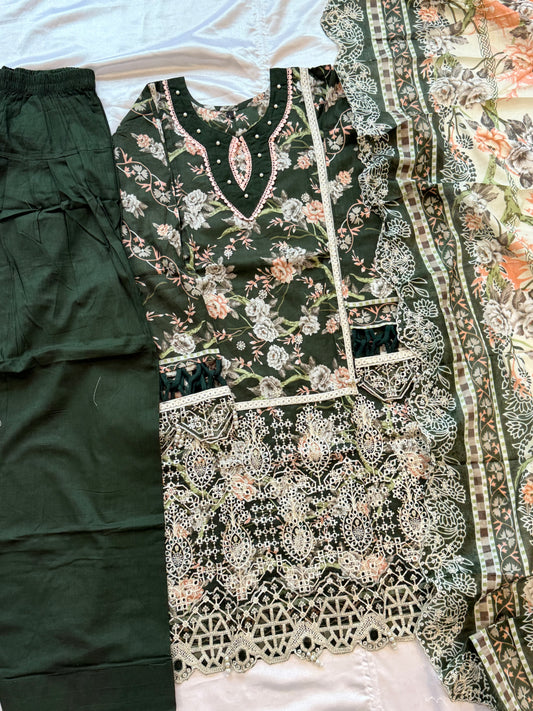 FIZA FARSHI SHALWAR  GREEN SUIT 3 Q