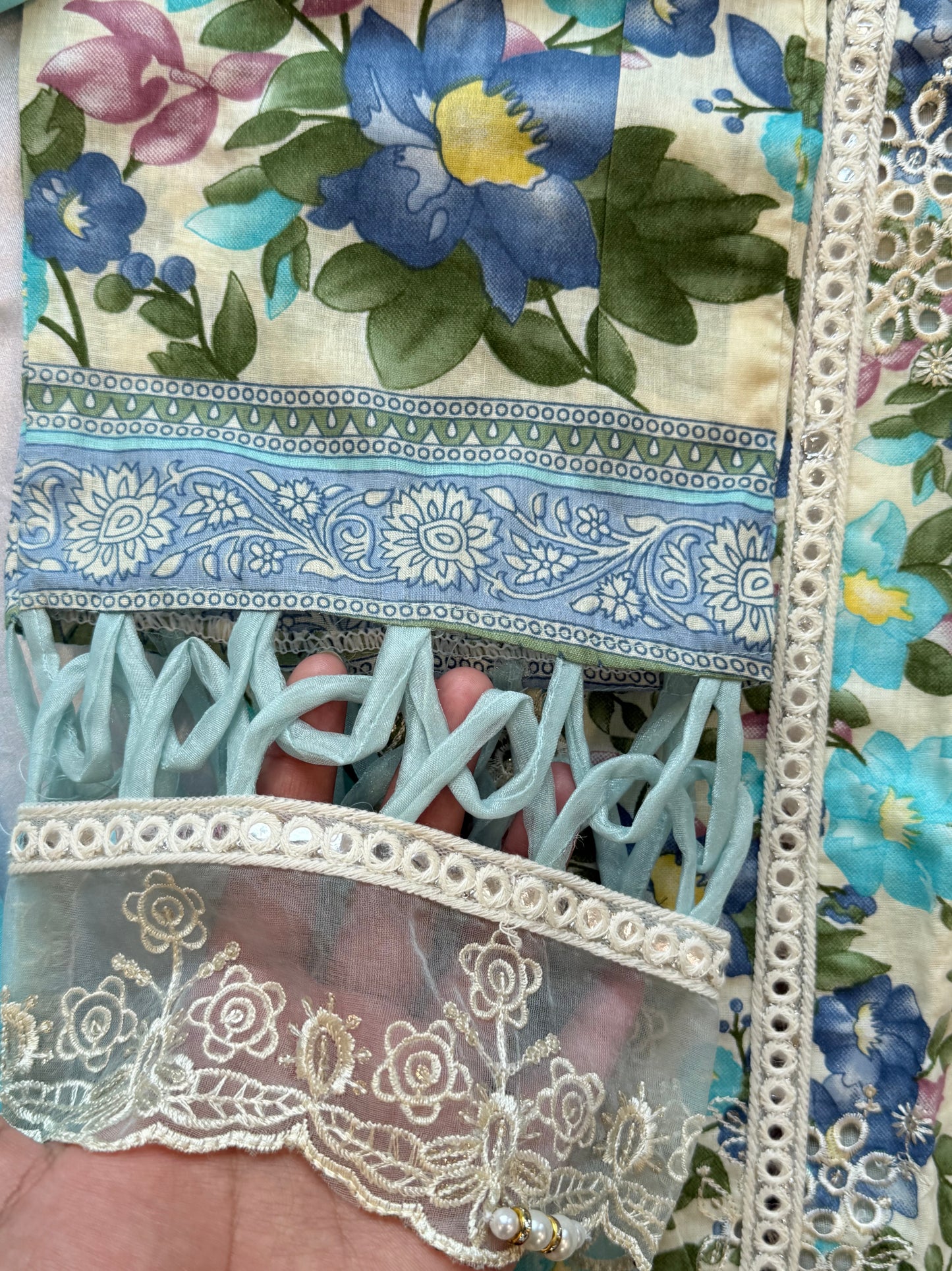 FIZA FARSHI SHALWAR SUIT Q