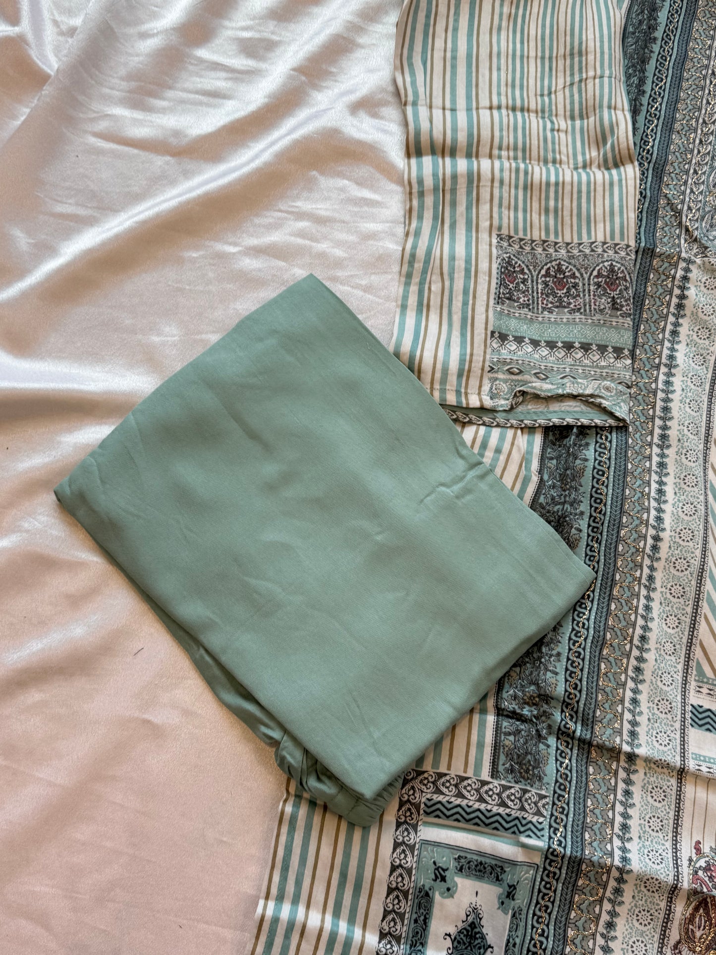 AARUSHI READYMADE BLUE SUIT 3 Q