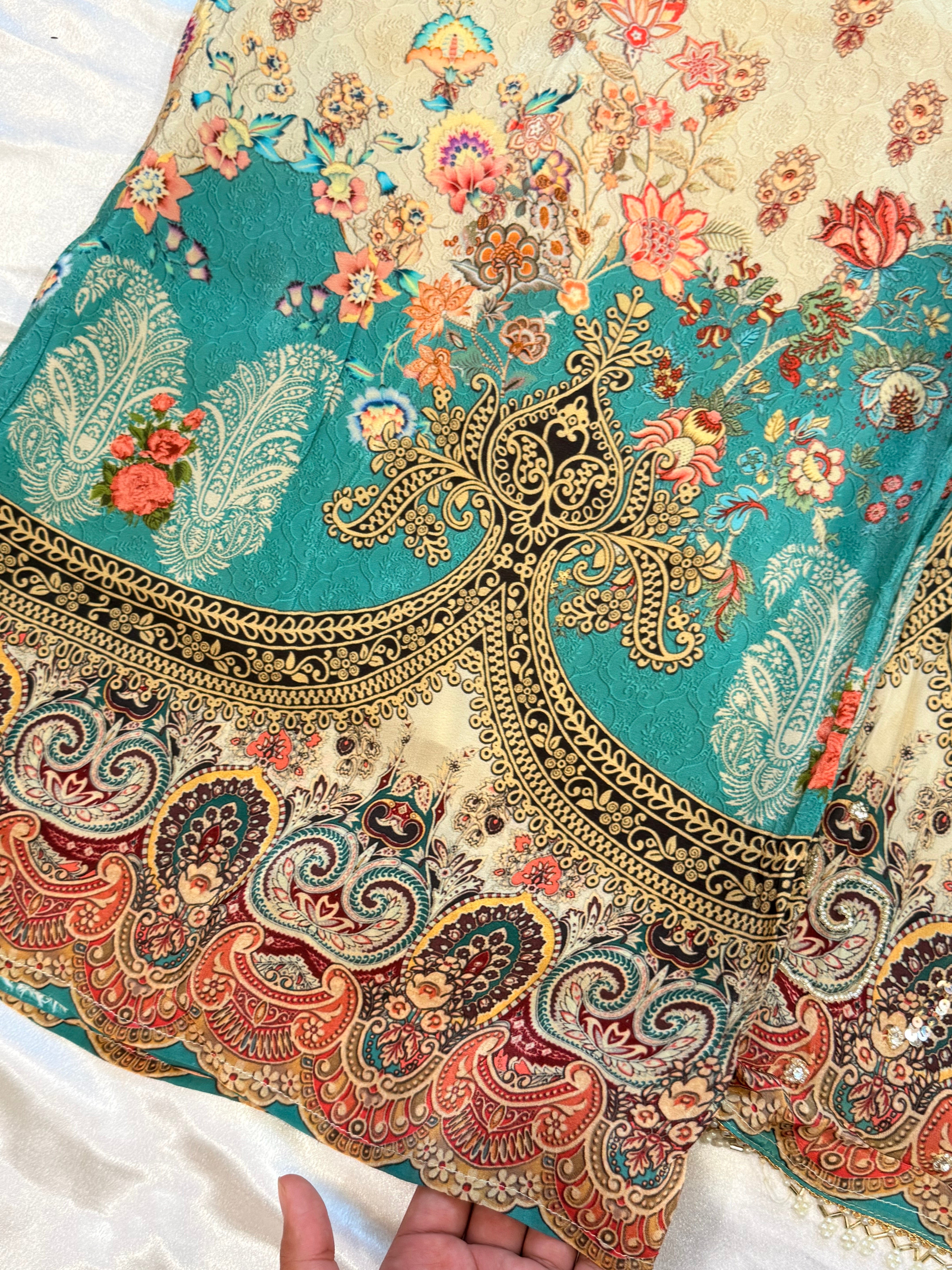 NAZAKAT PURE CREPE READYMADE SUIT Q