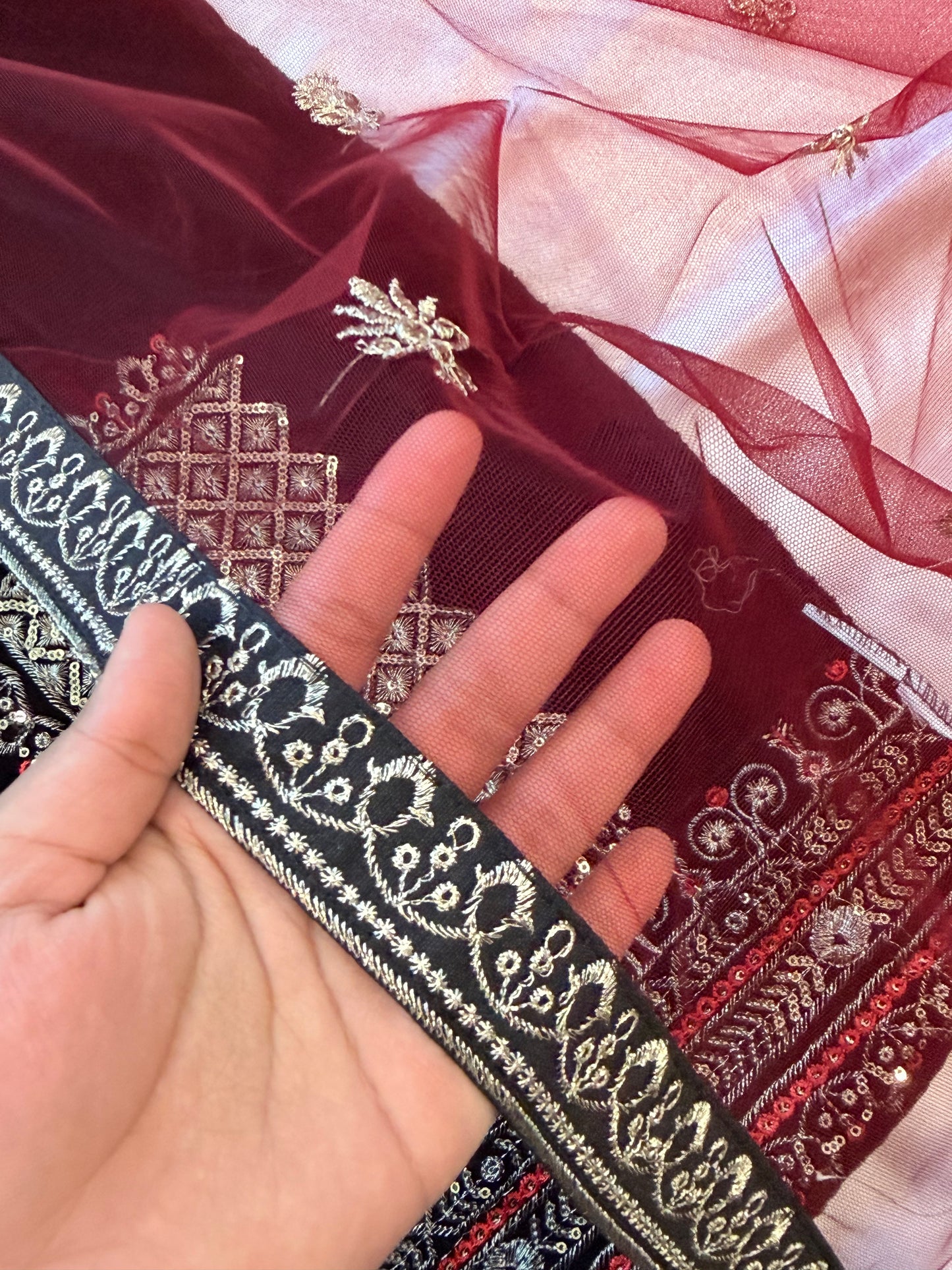 BLACK VELVET EMBROIDERY SUIT Q