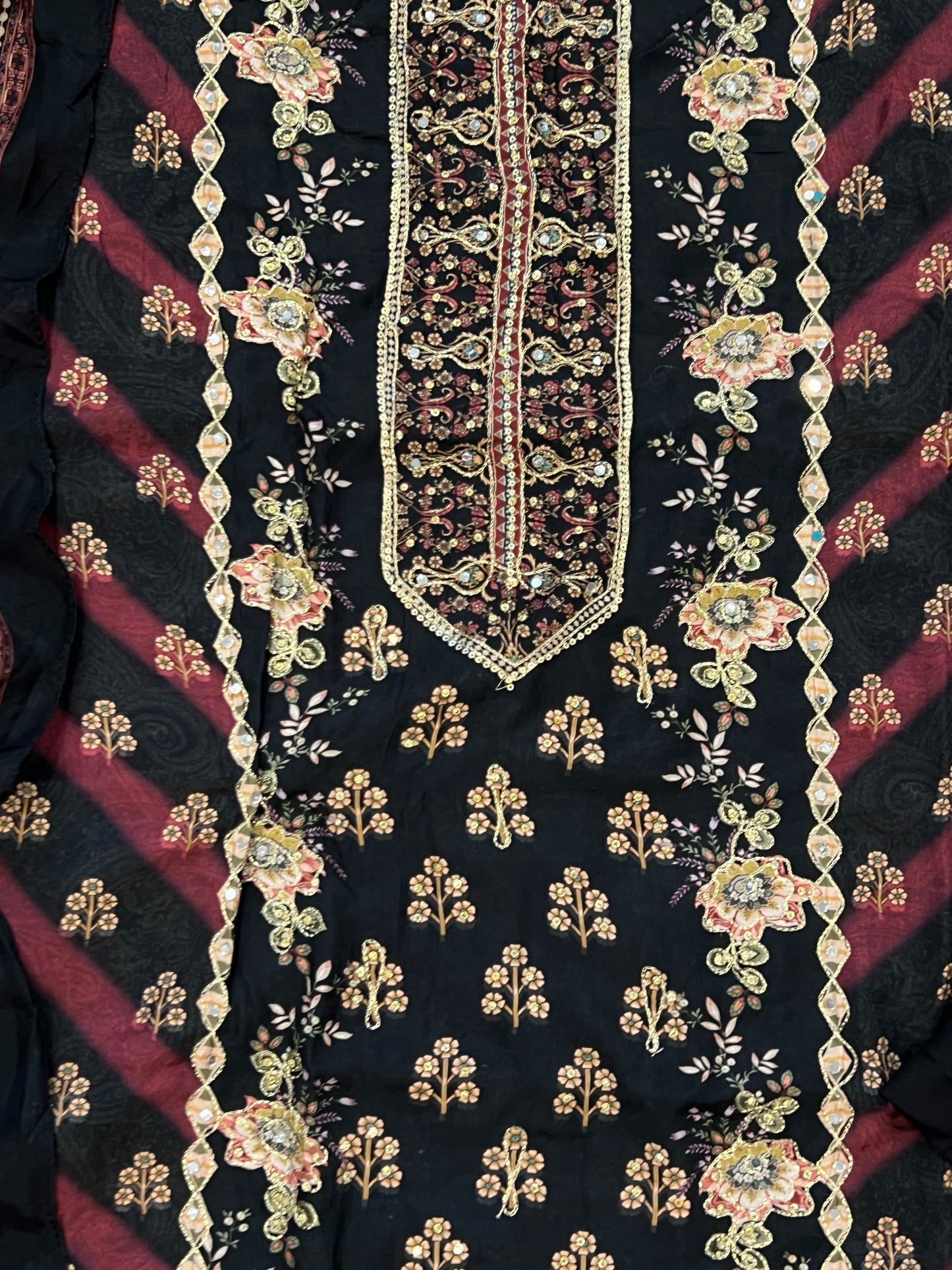 BLACK MUSLIN MIRROR EMBROIDERY 118 Q