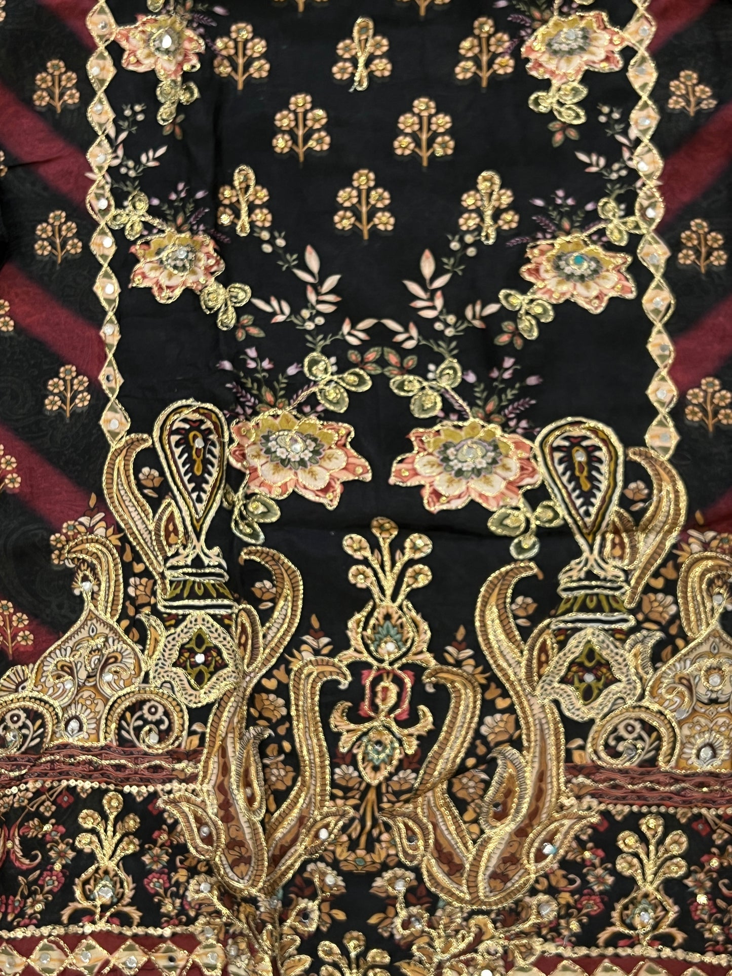 BLACK MUSLIN MIRROR EMBROIDERY 118 Q