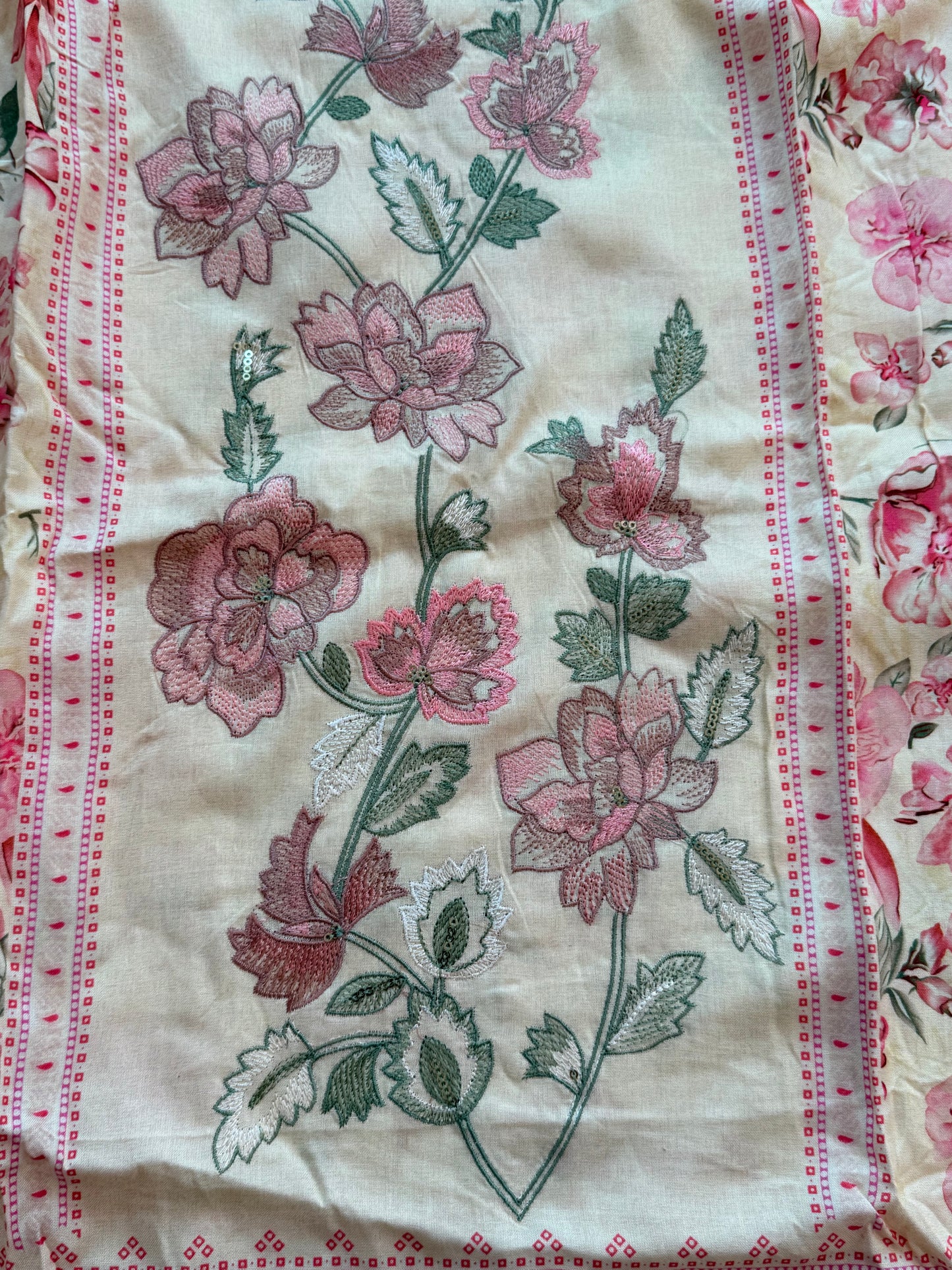 CASHMERE COTTON EMBROIDERY SUIT 9