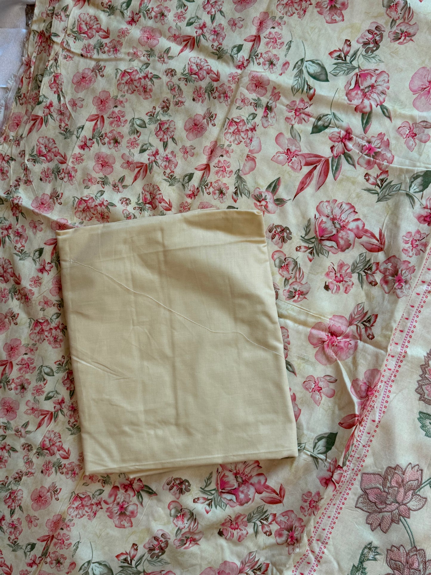 CASHMERE COTTON EMBROIDERY SUIT 9