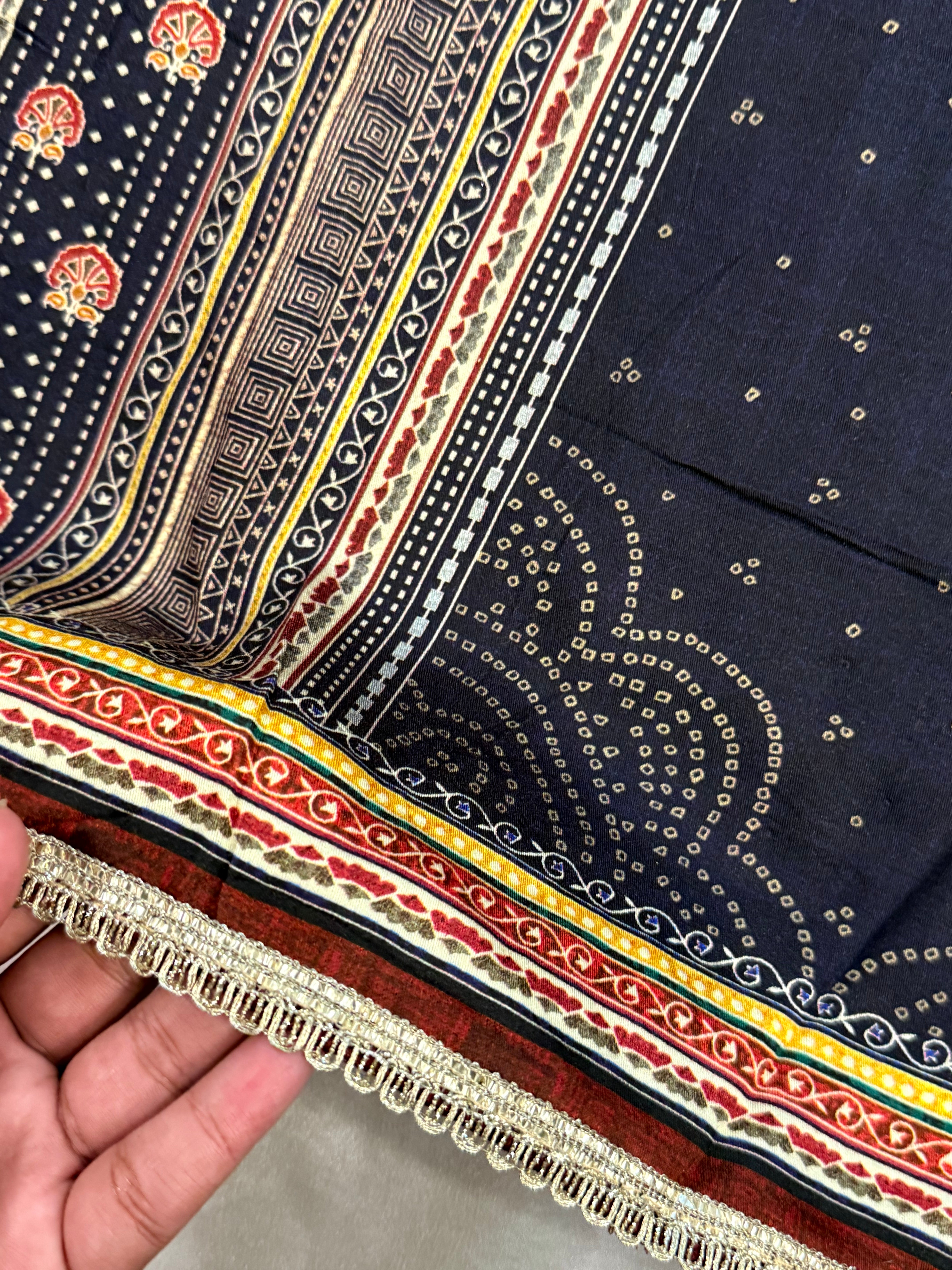 MAAYA LAWN EMBROIDERY SUIT 2 Q