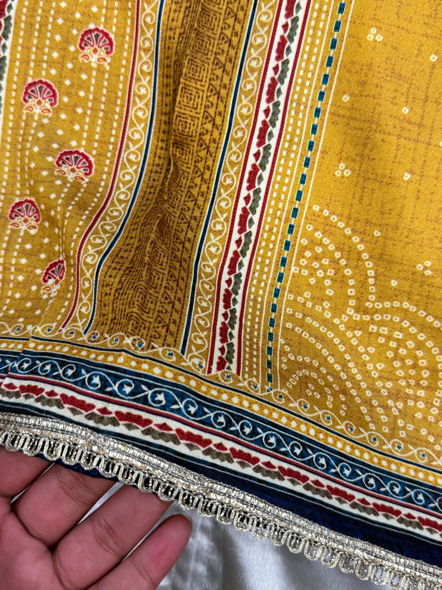 MAAYA LAWN EMBROIDERY SUIT 3 Q