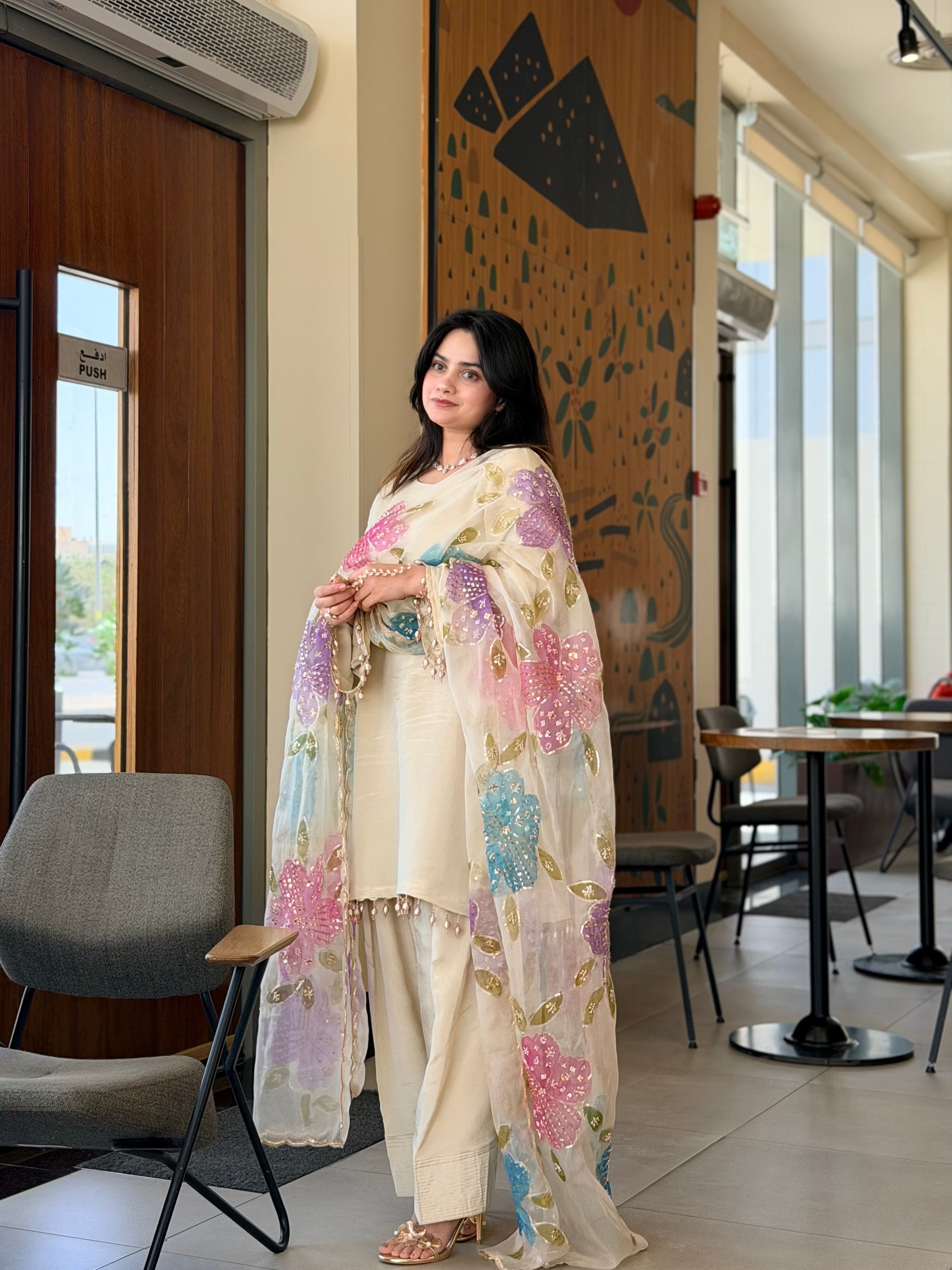 HARSHA FARSHI HANDWORK SUIT