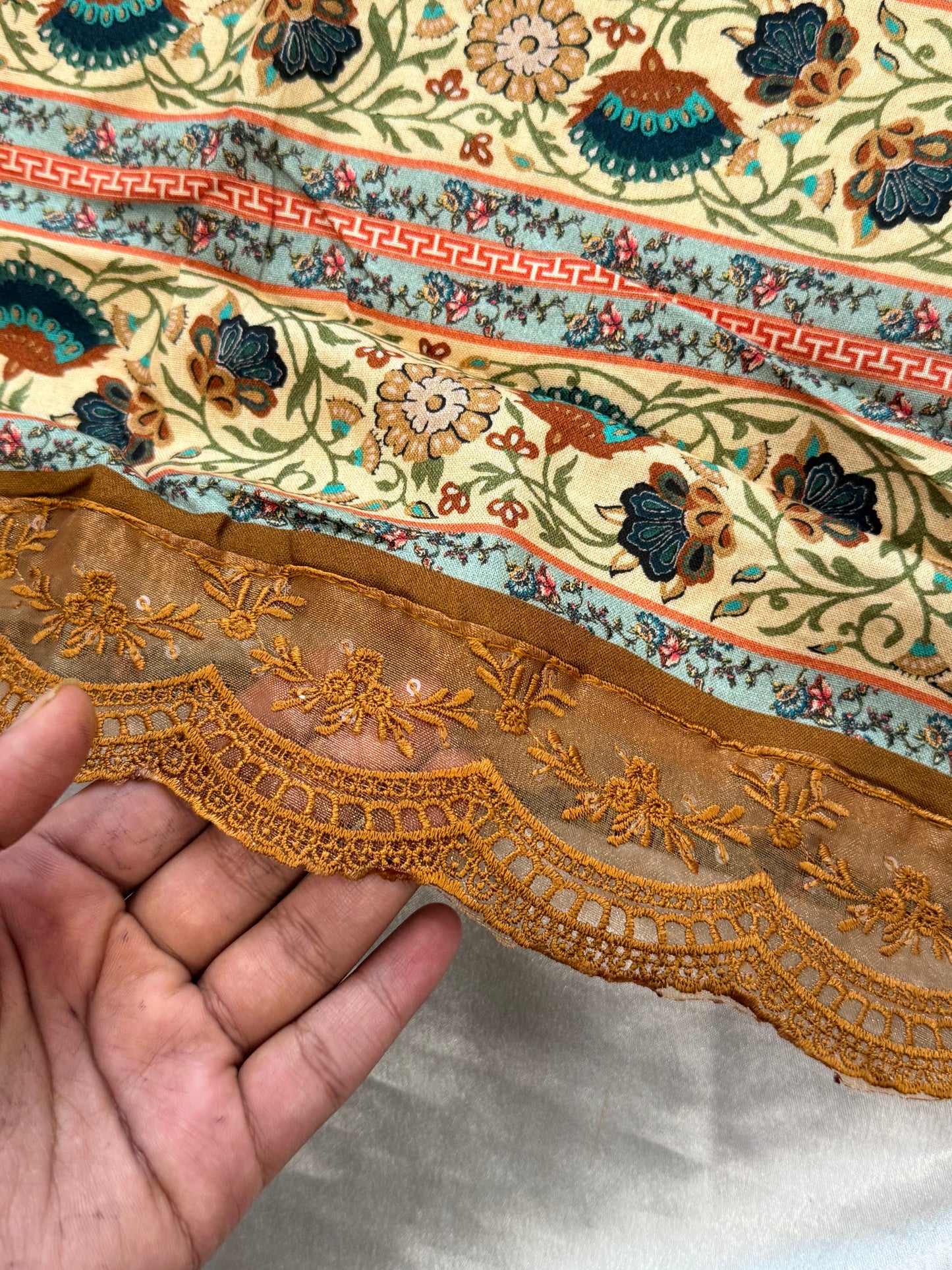 BAGH COTTON EMBROIDERY SUIT 3