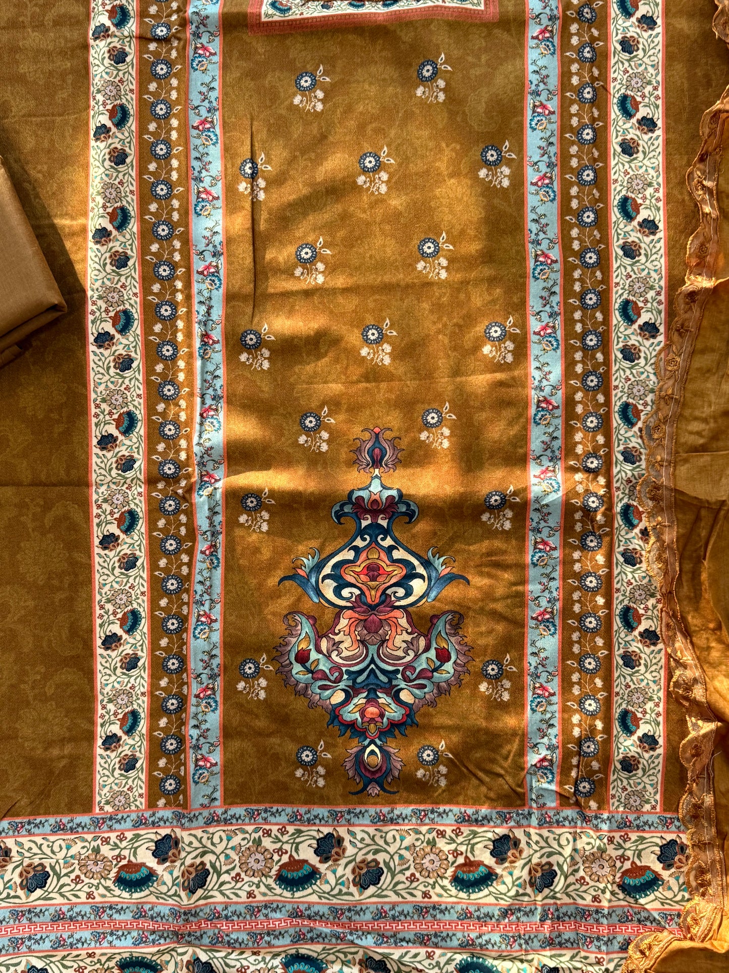 BAGH COTTON EMBROIDERY SUIT 3