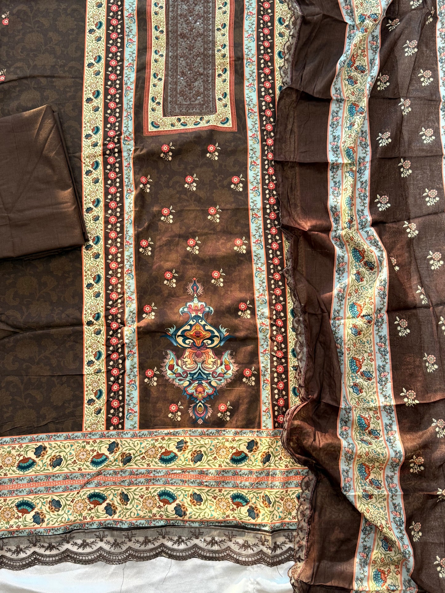 BAGH COTTON EMBROIDERY SUIT 5