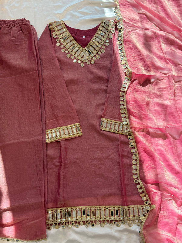 PARO SHIMMER LACE SUIT 1 Q