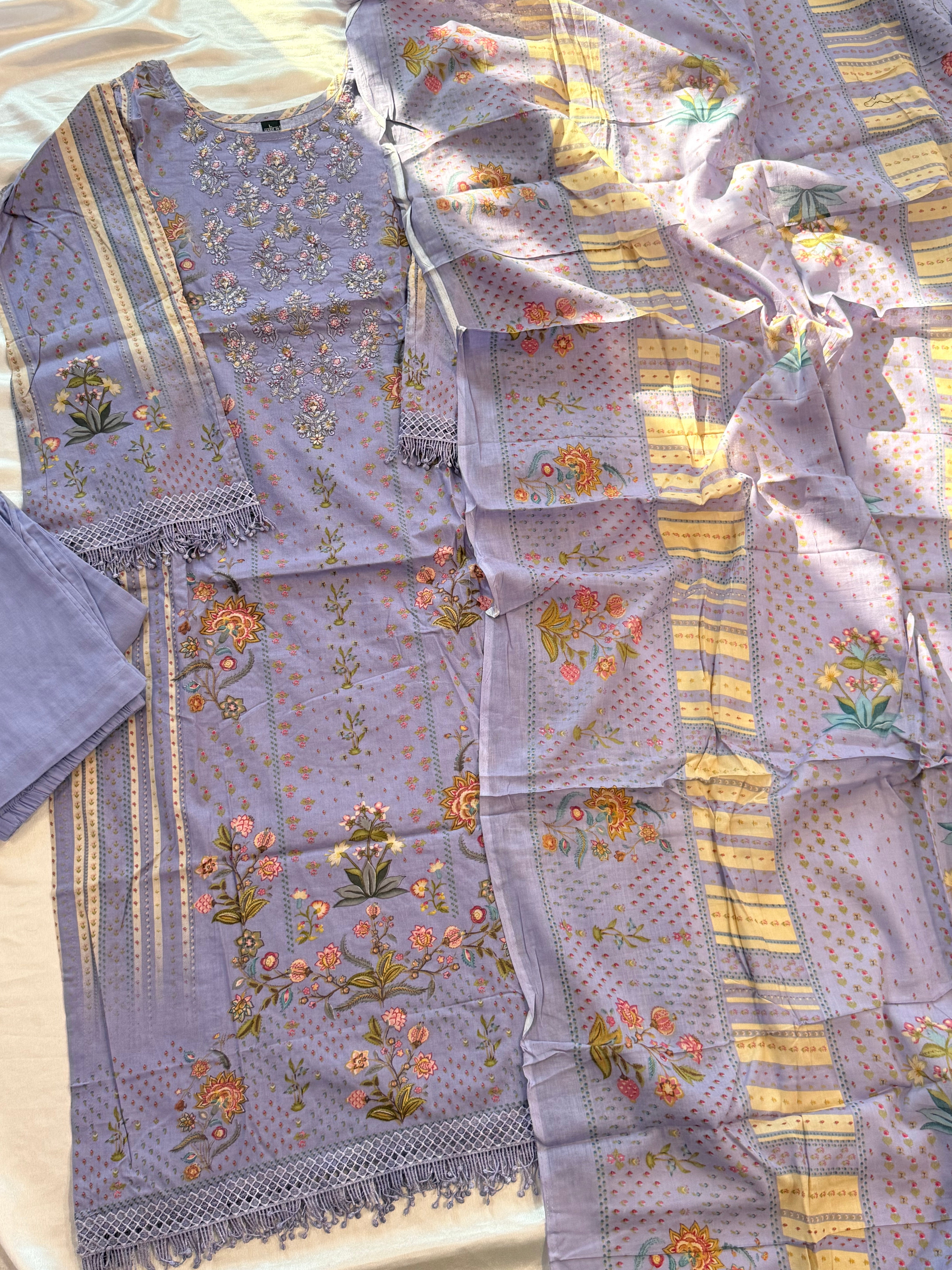 SAHIRA LAWN READYMADE SUIT 1 Q